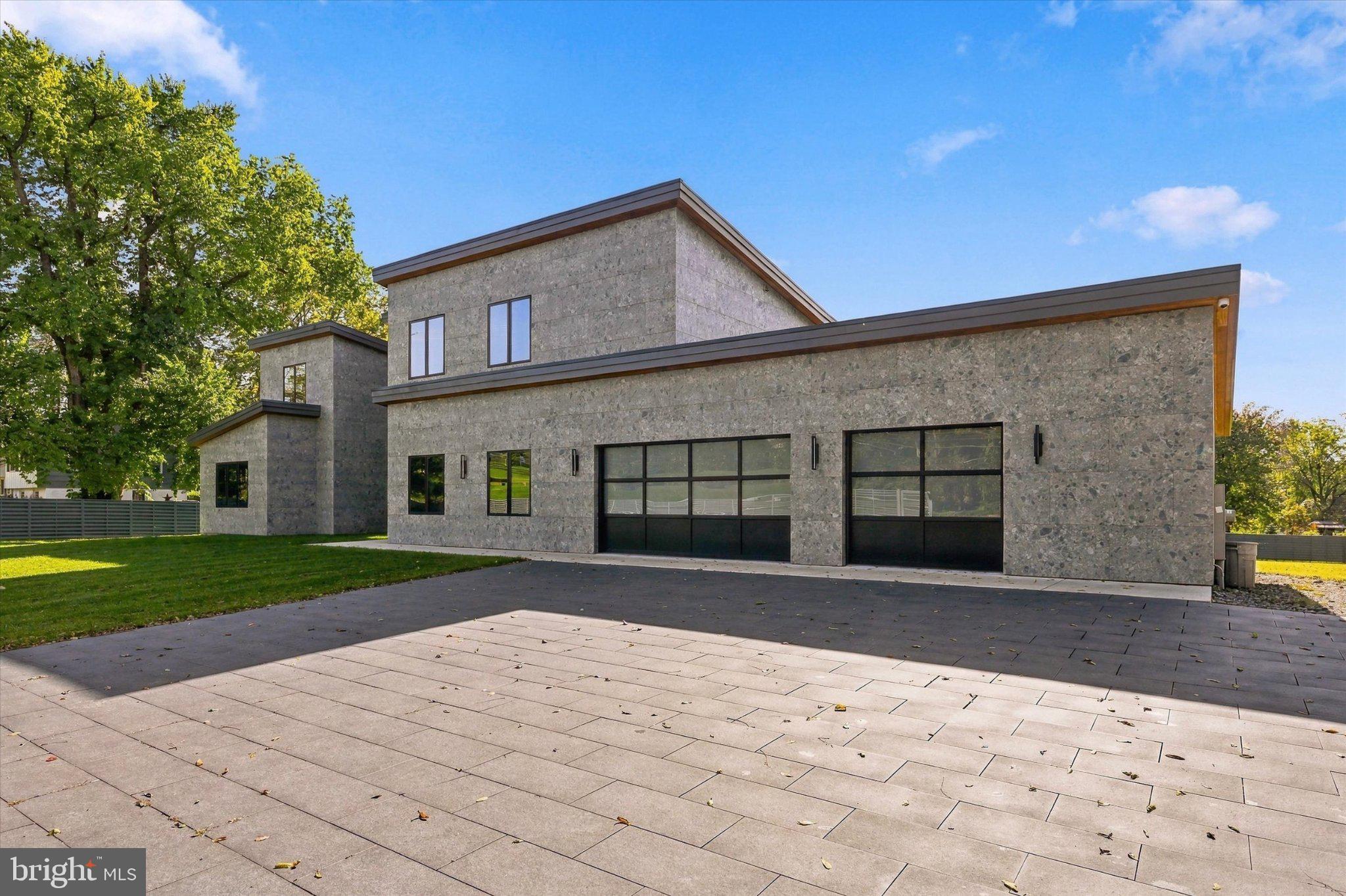 298 PAOLI PIKE