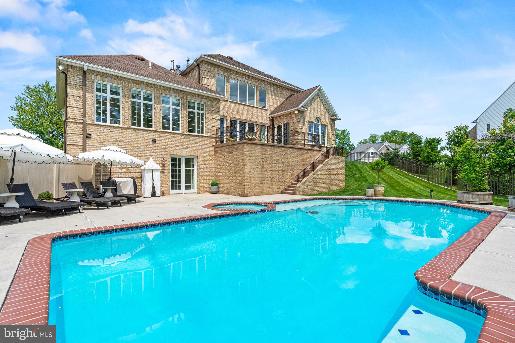 WILSHIRE ESTATES - Residential