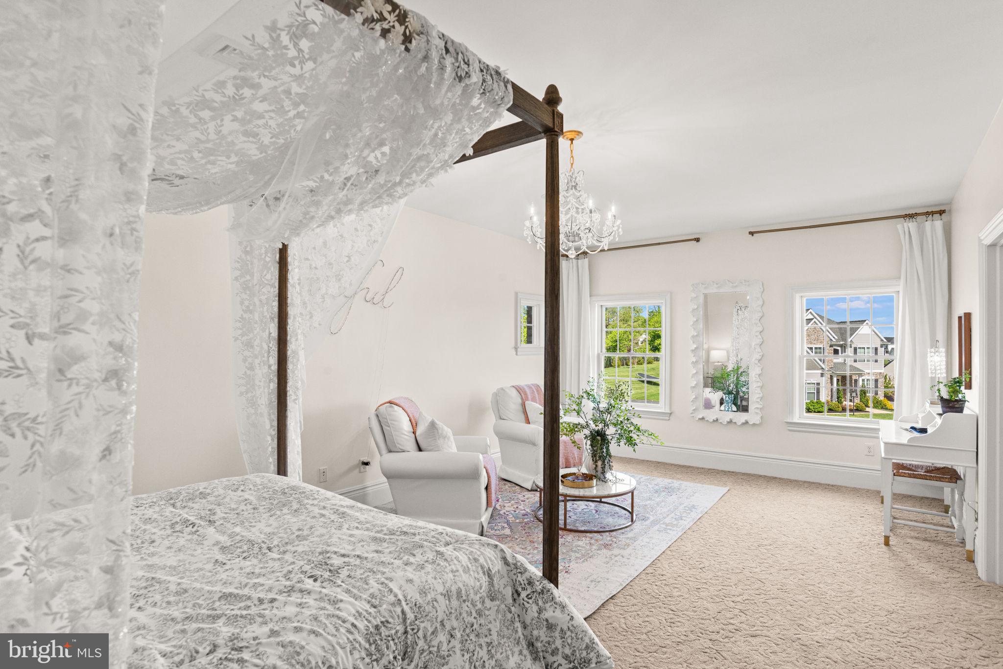 WILSHIRE ESTATES - Residential