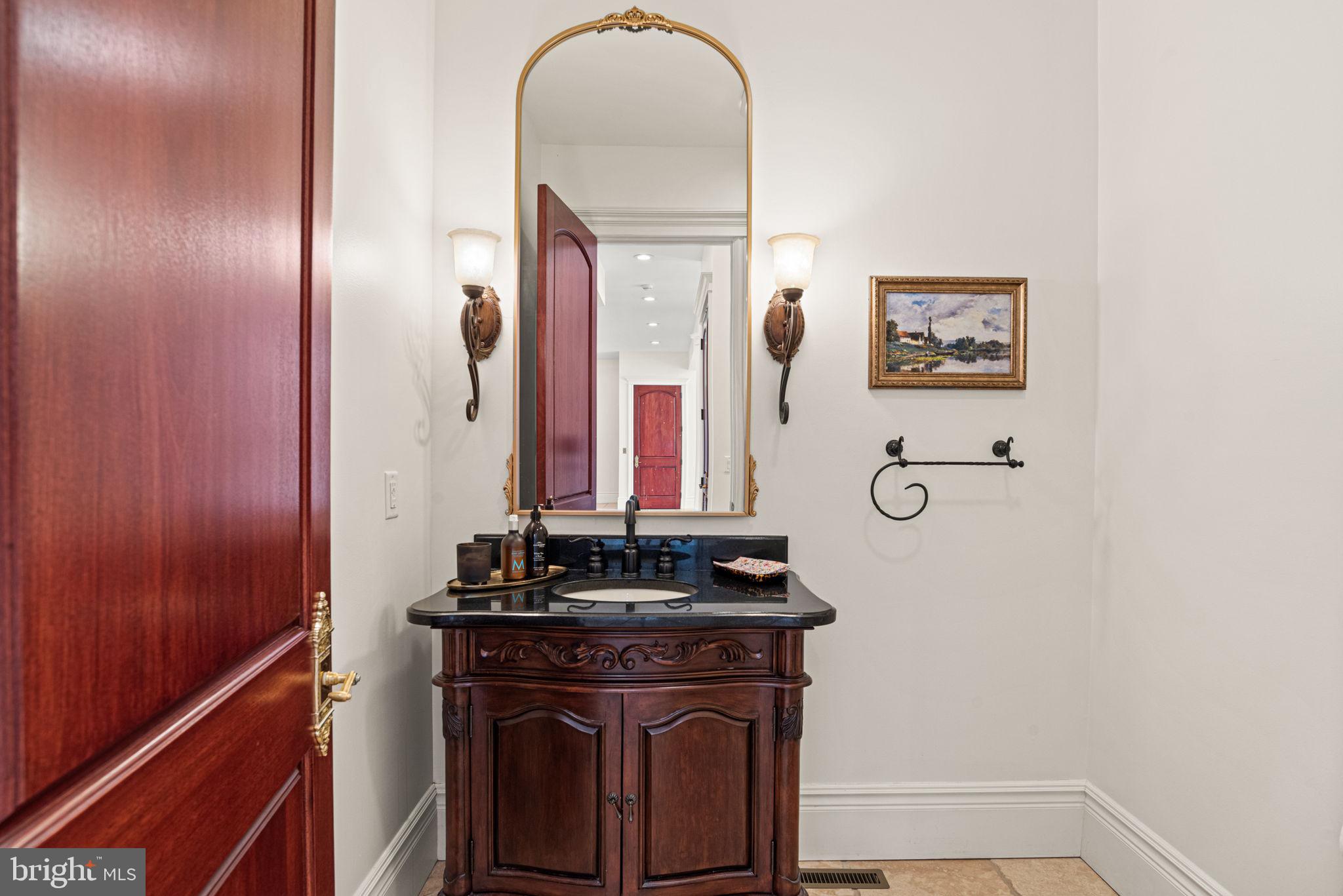 WILSHIRE ESTATES - Residential