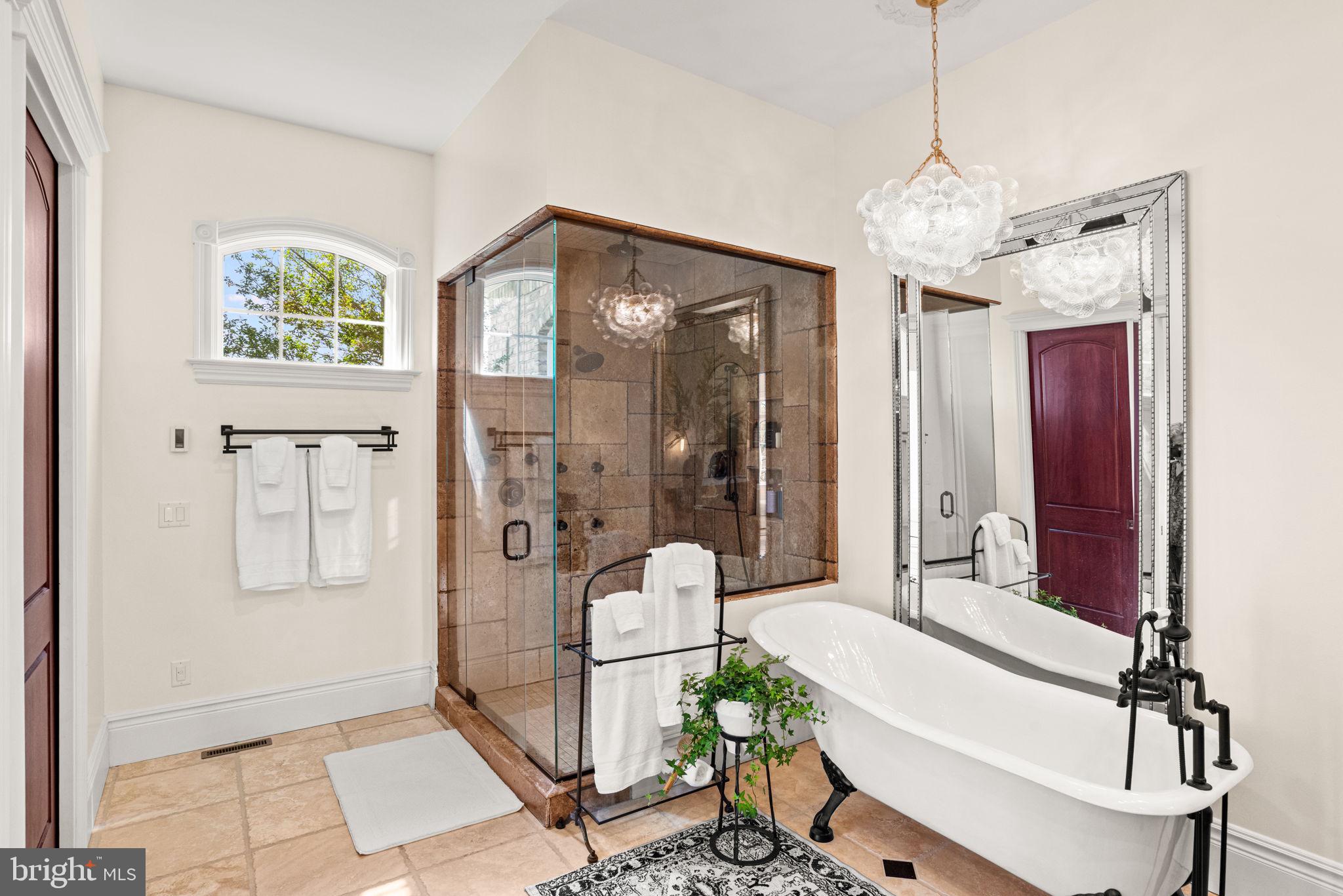 WILSHIRE ESTATES - Residential