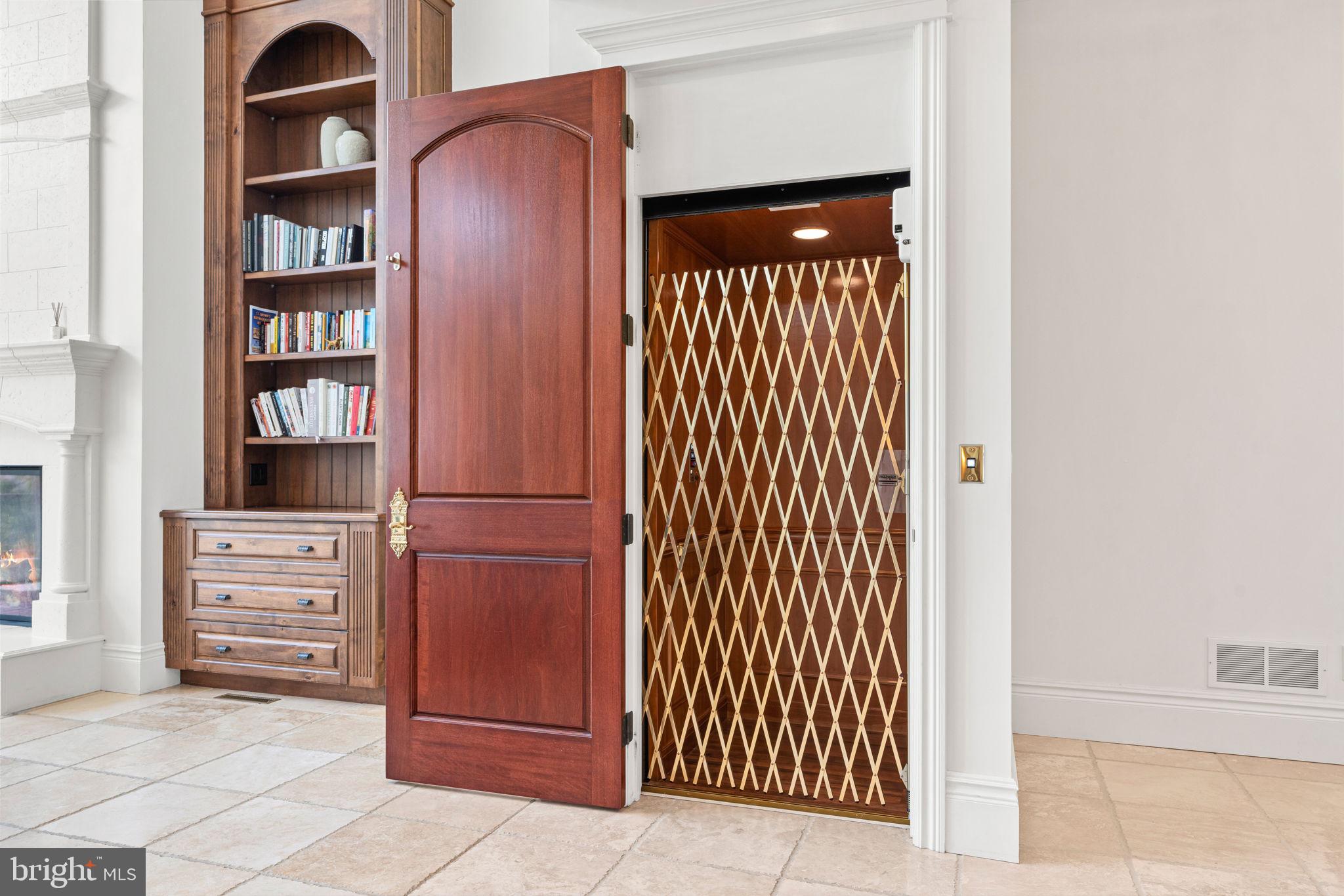 WILSHIRE ESTATES - Residential