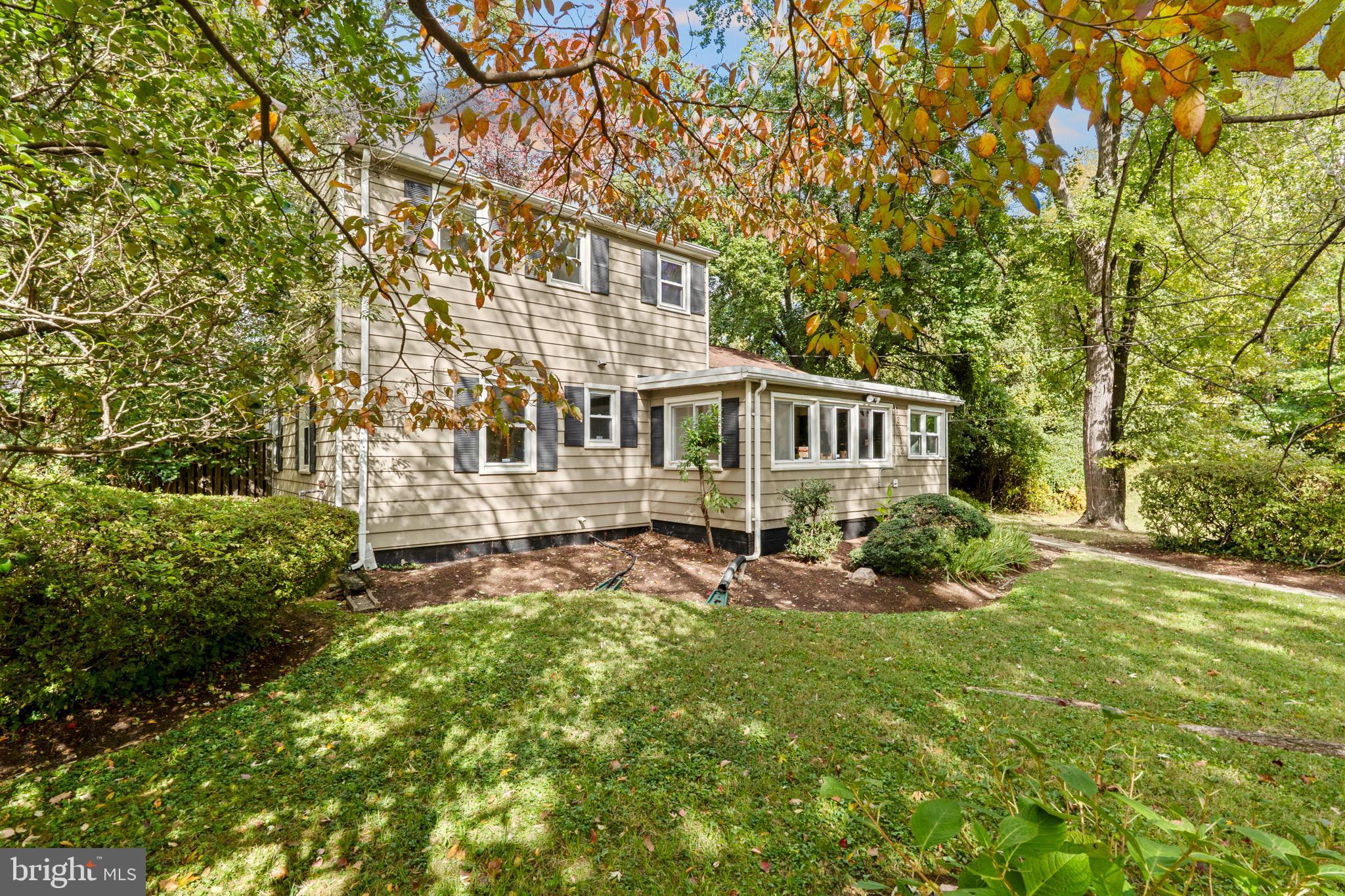 12312 VALLEYWOOD DRIVE