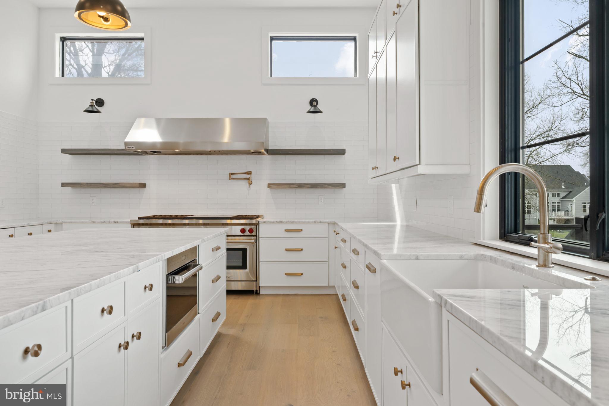 LAFAYETTE HILL - Residential