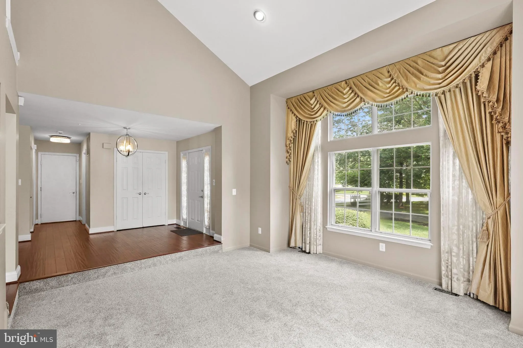 Owings Mills, Maryland 21117, United States, 4 Bedrooms Bedrooms, ,4 BathroomsBathrooms,Residential,Active,214123