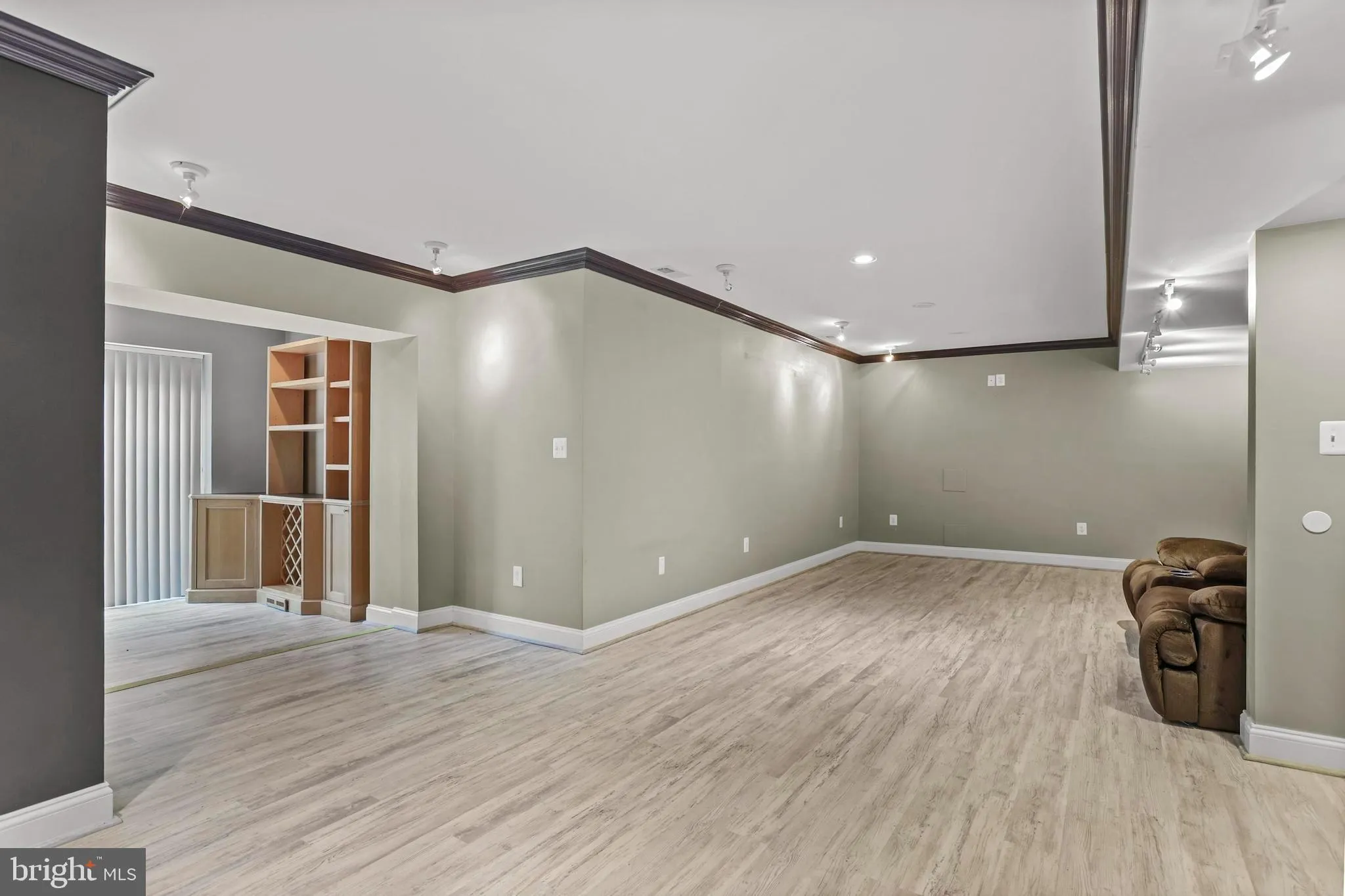 Owings Mills, Maryland 21117, United States, 4 Bedrooms Bedrooms, ,4 BathroomsBathrooms,Residential,Active,214123