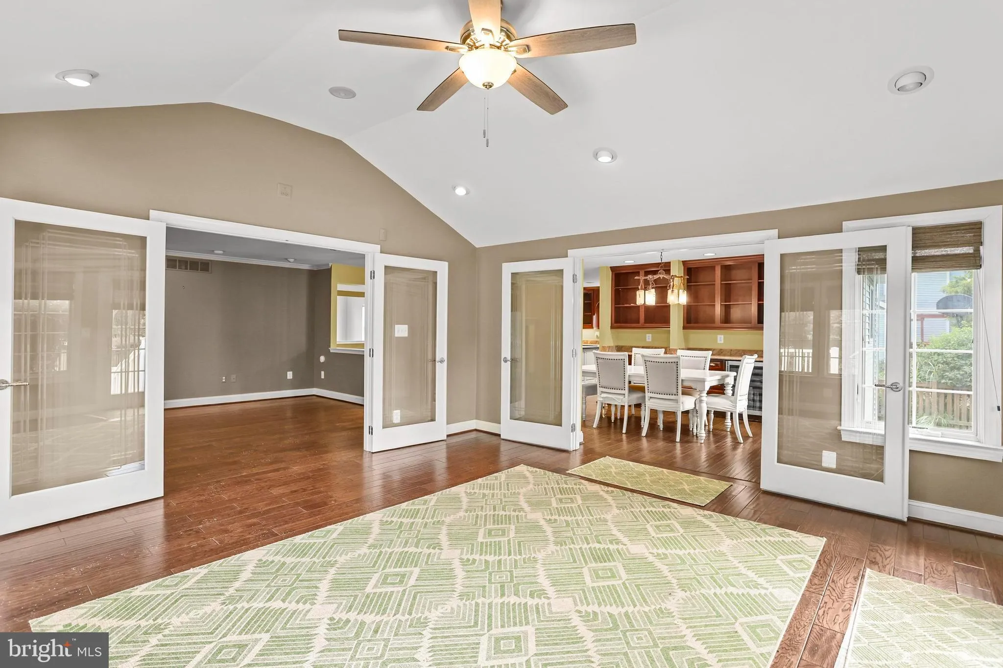 Owings Mills, Maryland 21117, United States, 4 Bedrooms Bedrooms, ,4 BathroomsBathrooms,Residential,Active,214123