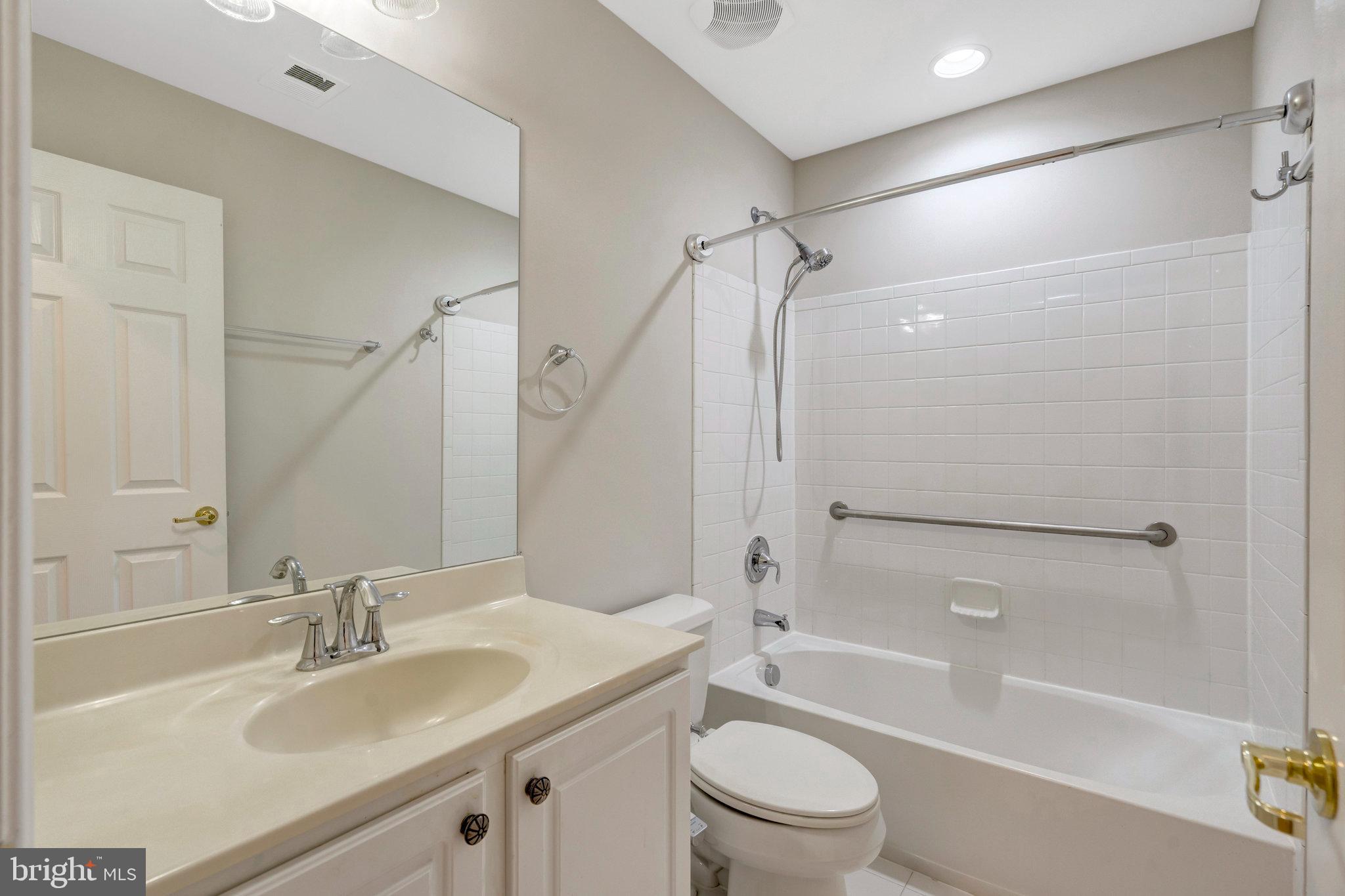 HERITAGE HUNT - Residential