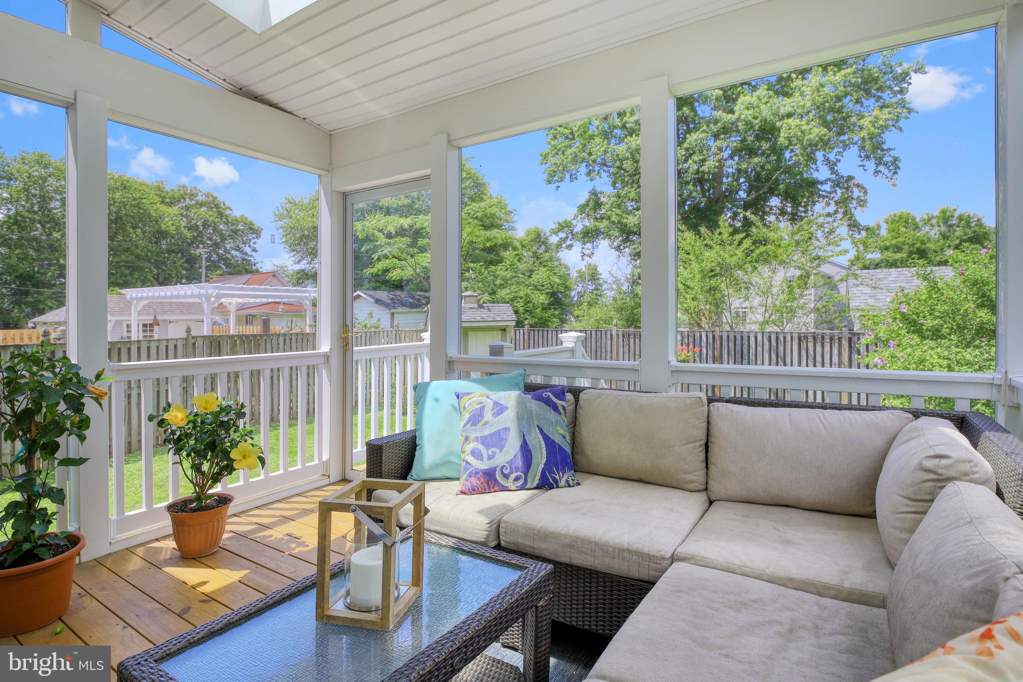 HERRING BAY VIEW - Residential