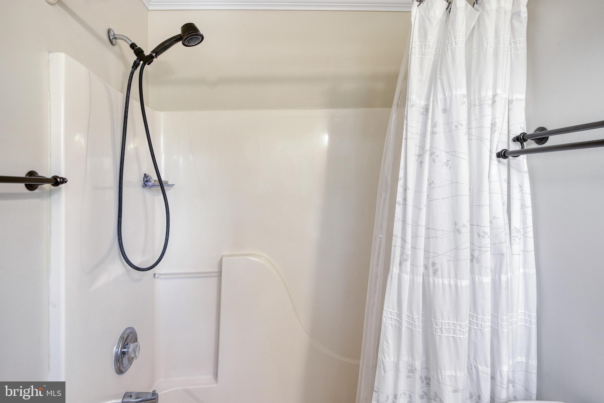 HERRING BAY VIEW - Residential