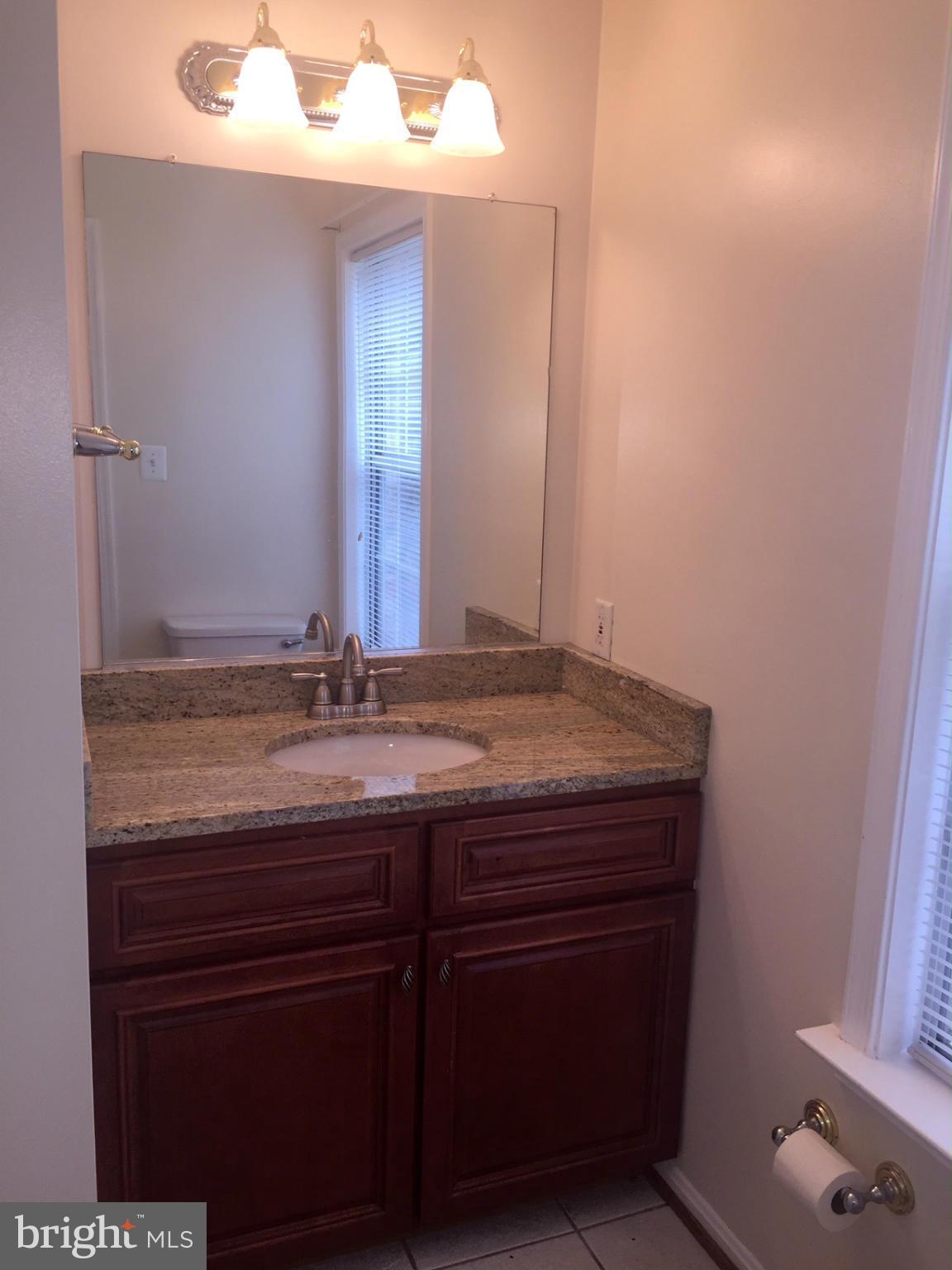 ROLLINGWOOD VILLAGE - Residential Lease