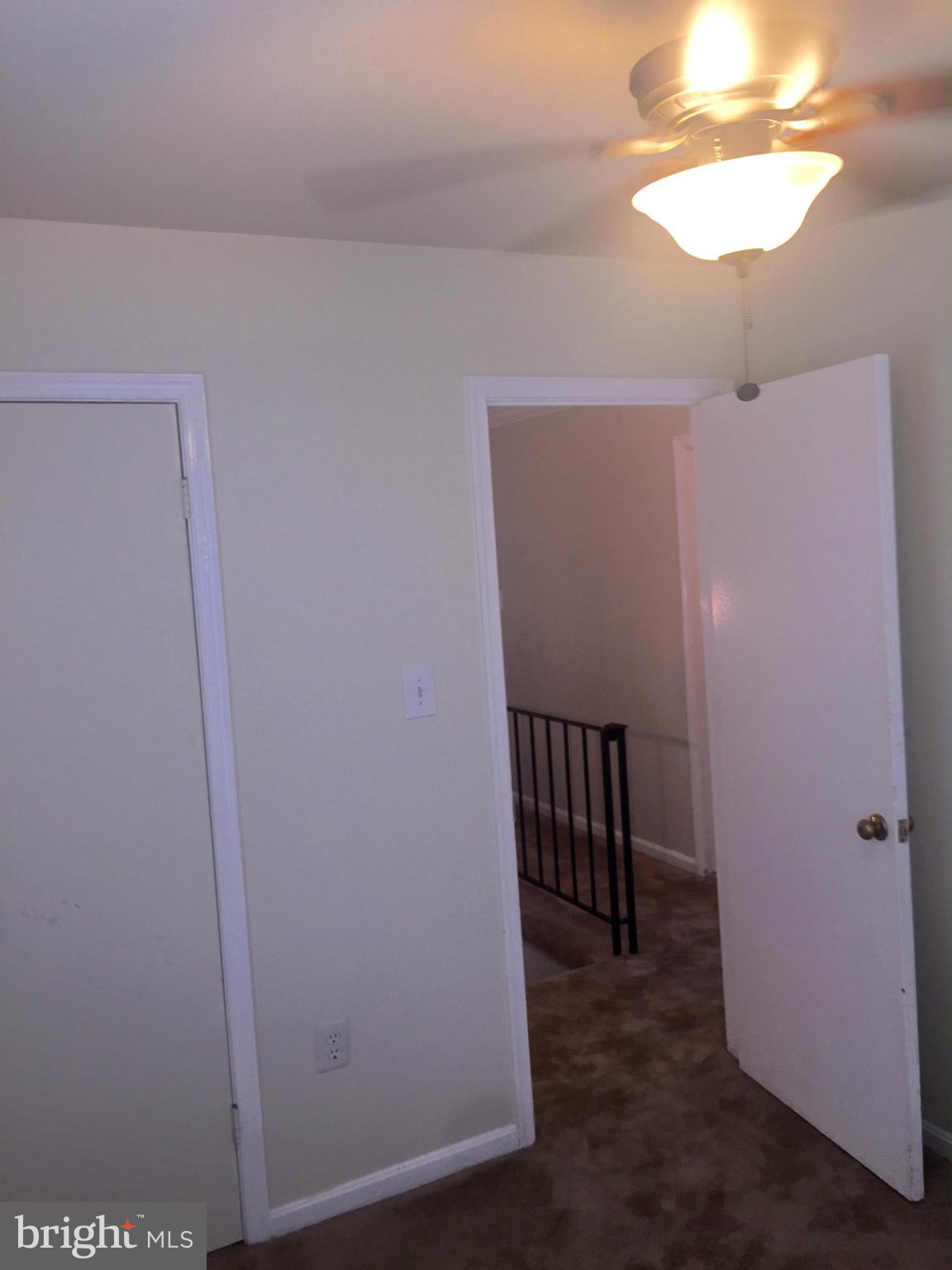 ROLLINGWOOD VILLAGE - Residential Lease