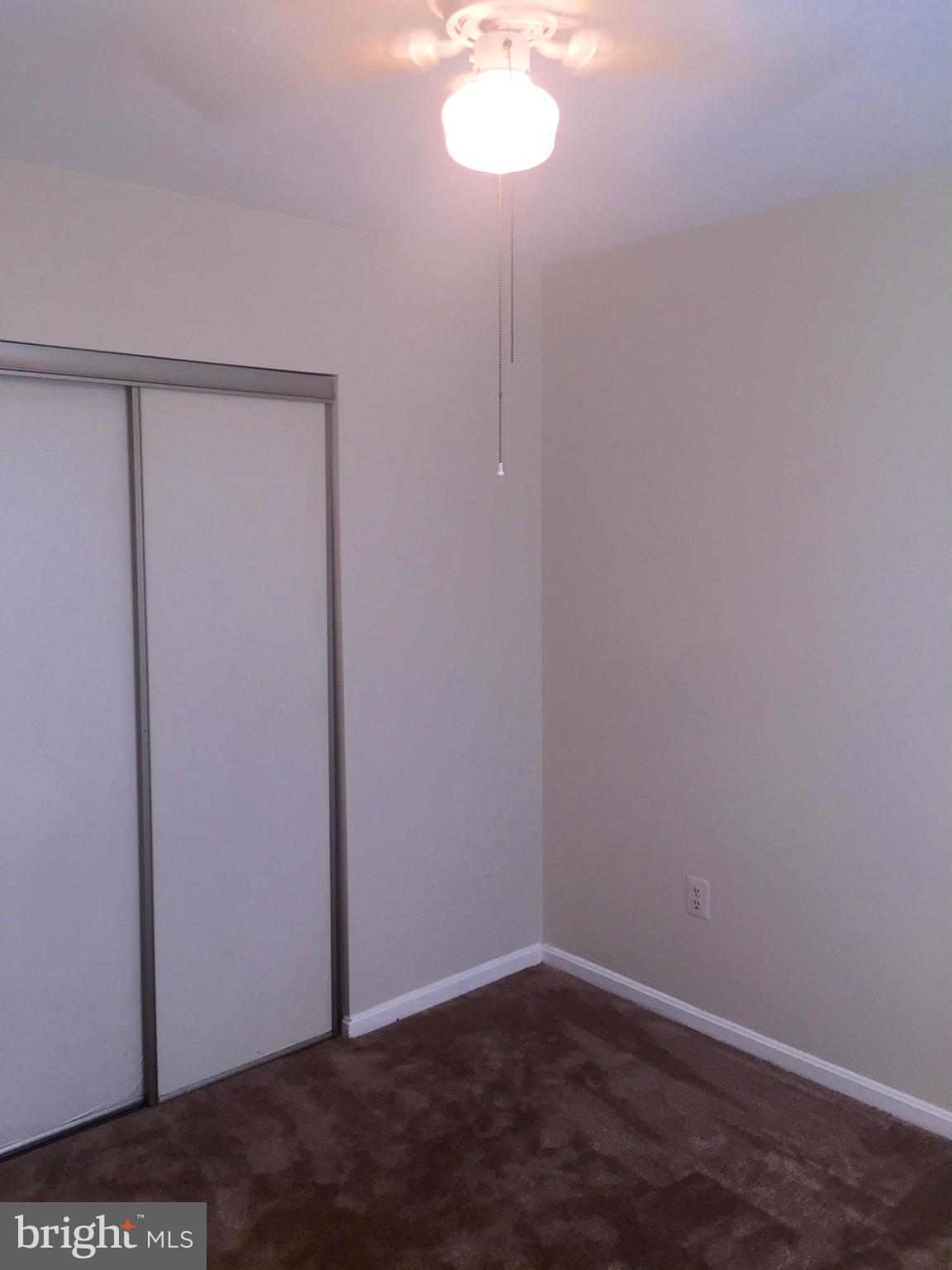 ROLLINGWOOD VILLAGE - Residential Lease