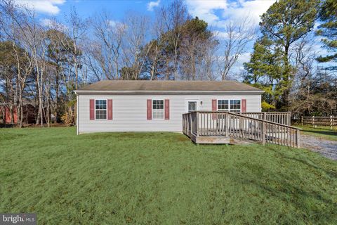 Homes For Sale - 143 Hollywood Drive<br/> OCEAN VIEW, DE 19970