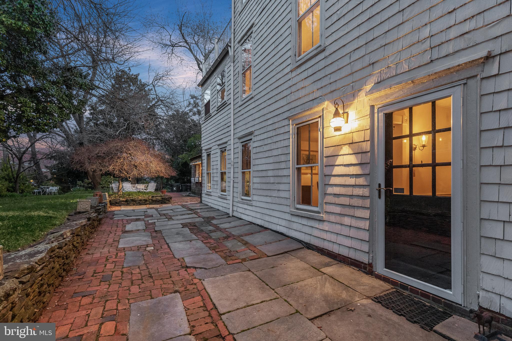 HISTORIC DISTRICT - Residential