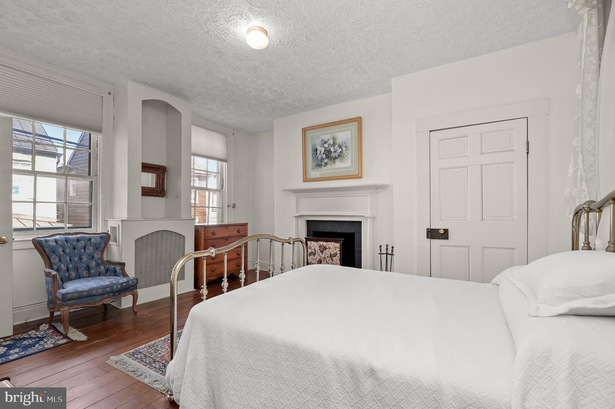 HISTORIC DISTRICT - Residential