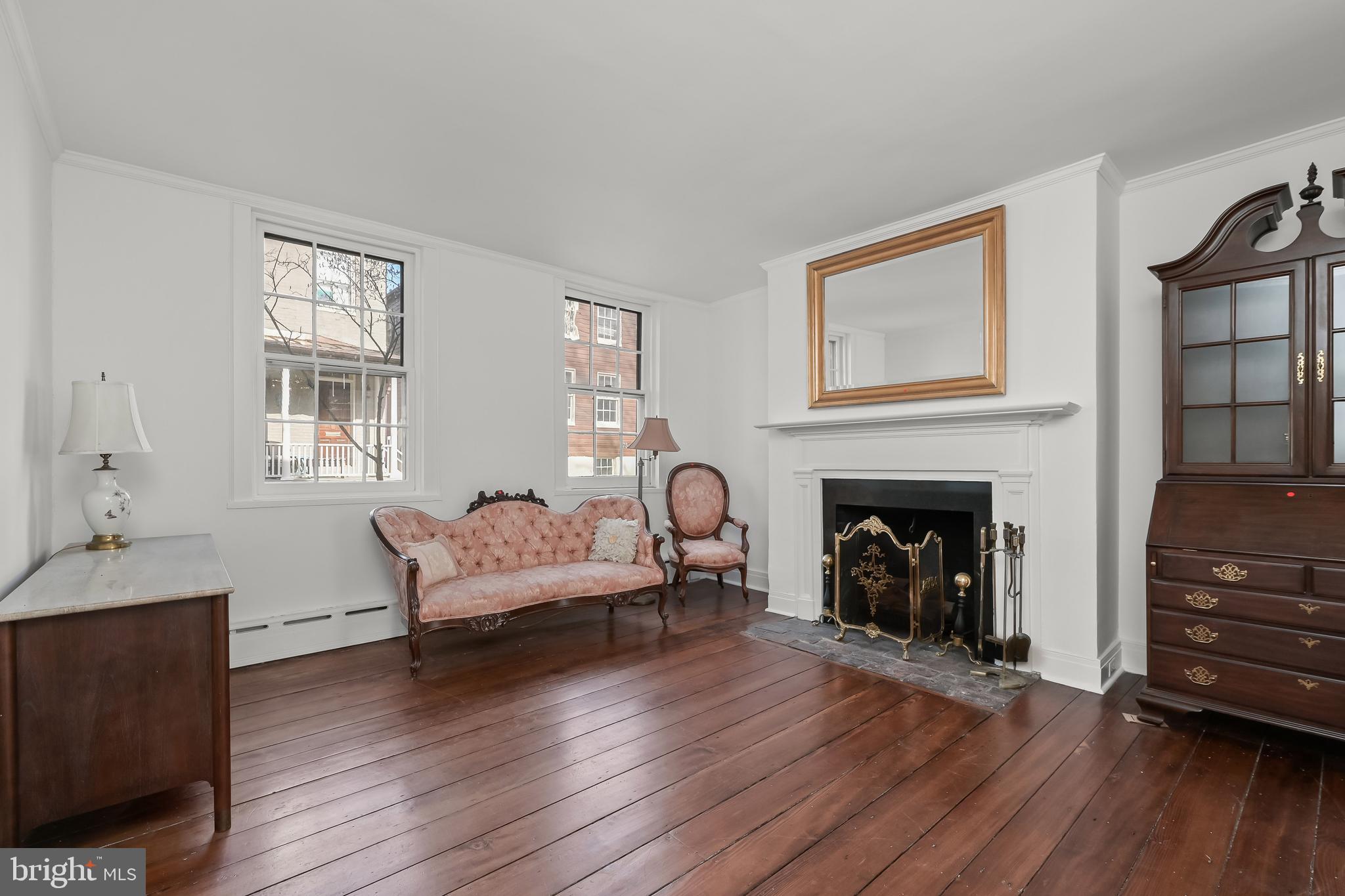 HISTORIC DISTRICT - Residential