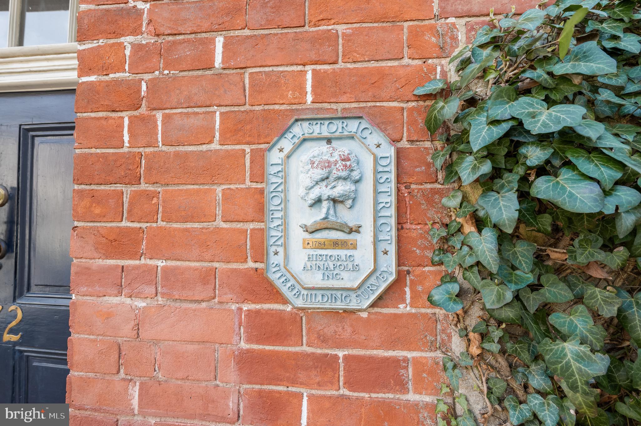 HISTORIC DISTRICT - Residential