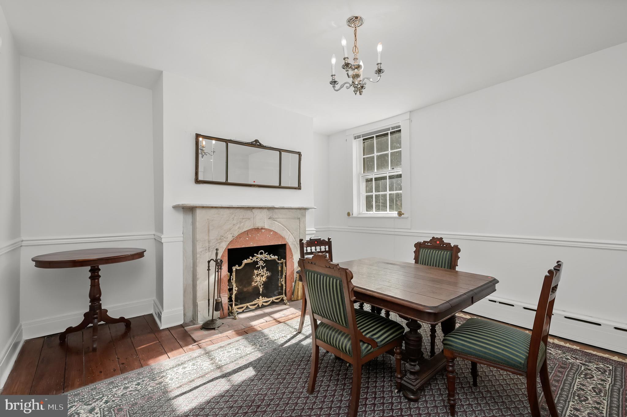 HISTORIC DISTRICT - Residential