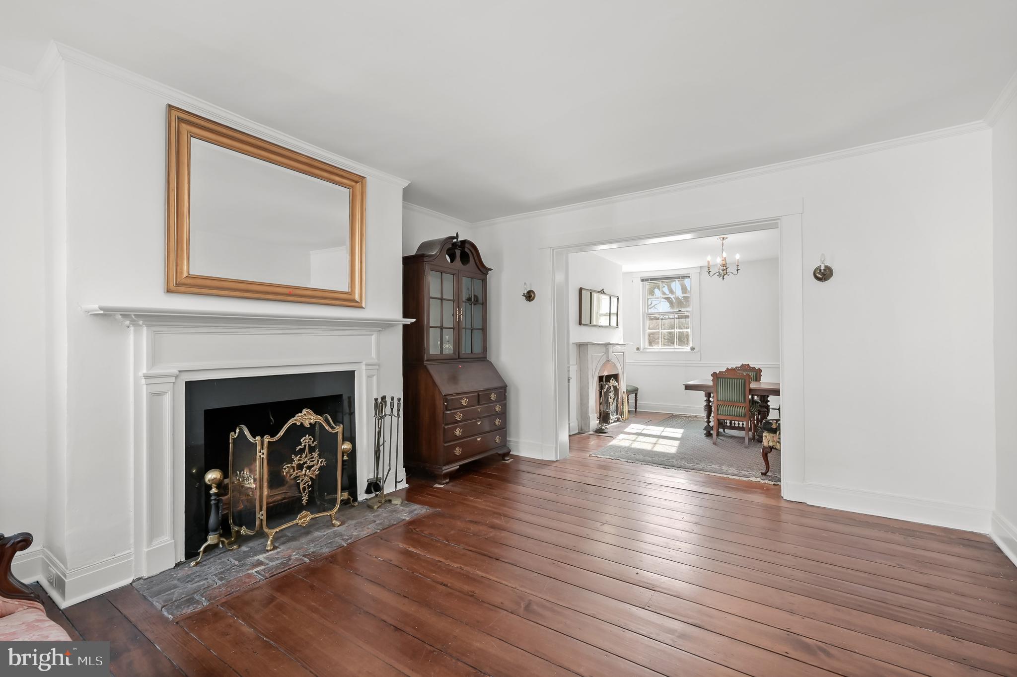 HISTORIC DISTRICT - Residential