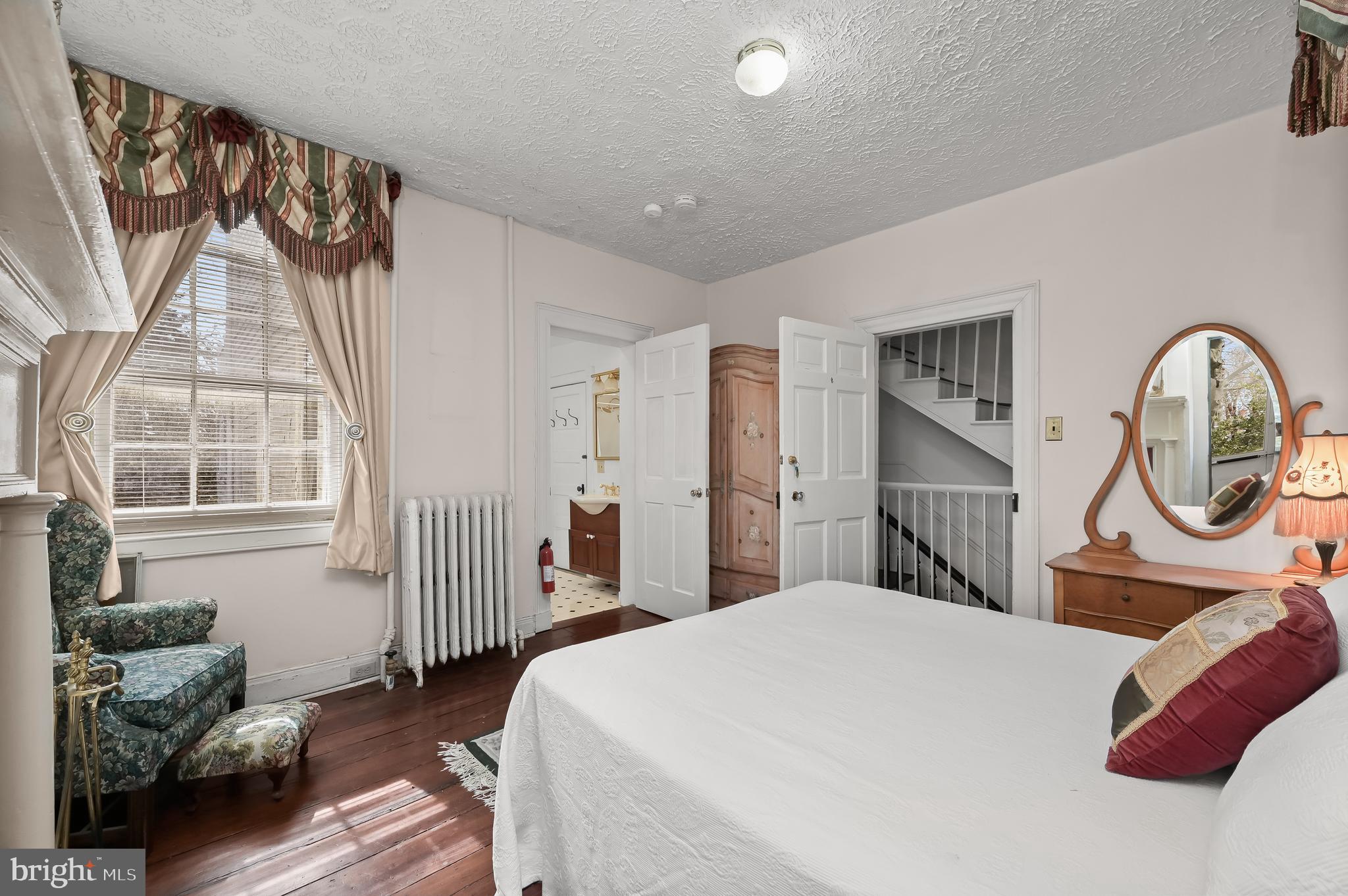 HISTORIC DISTRICT - Residential