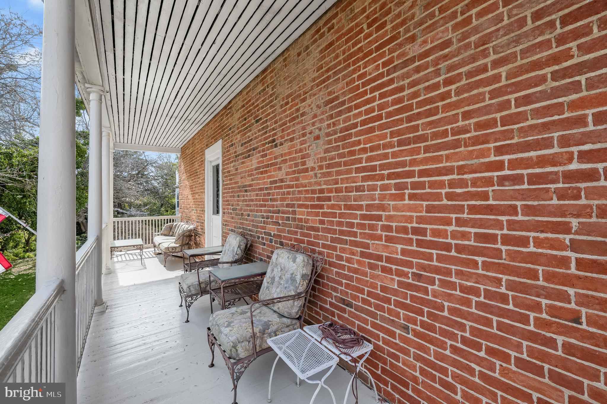 HISTORIC DISTRICT - Residential