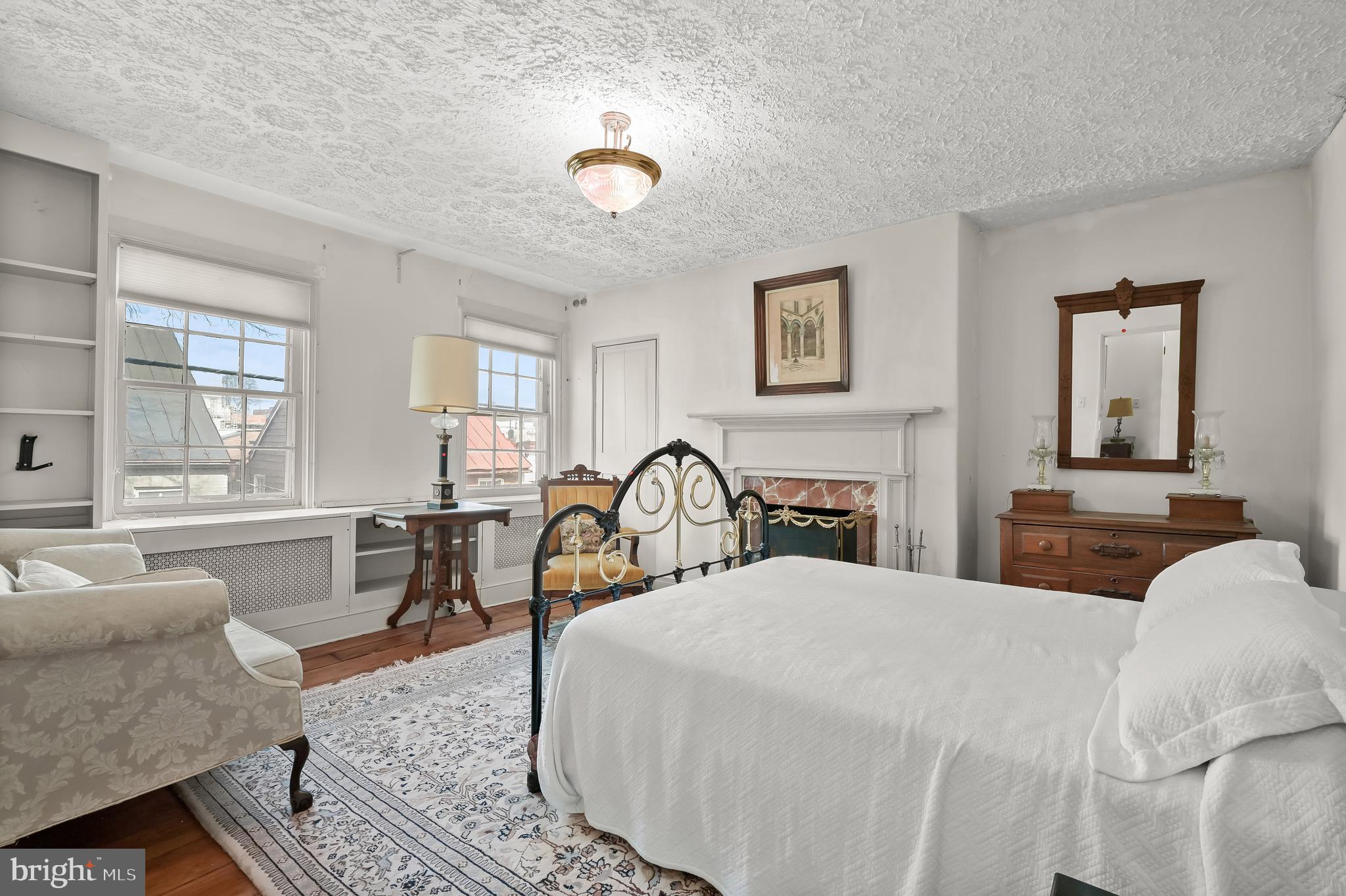 HISTORIC DISTRICT - Residential