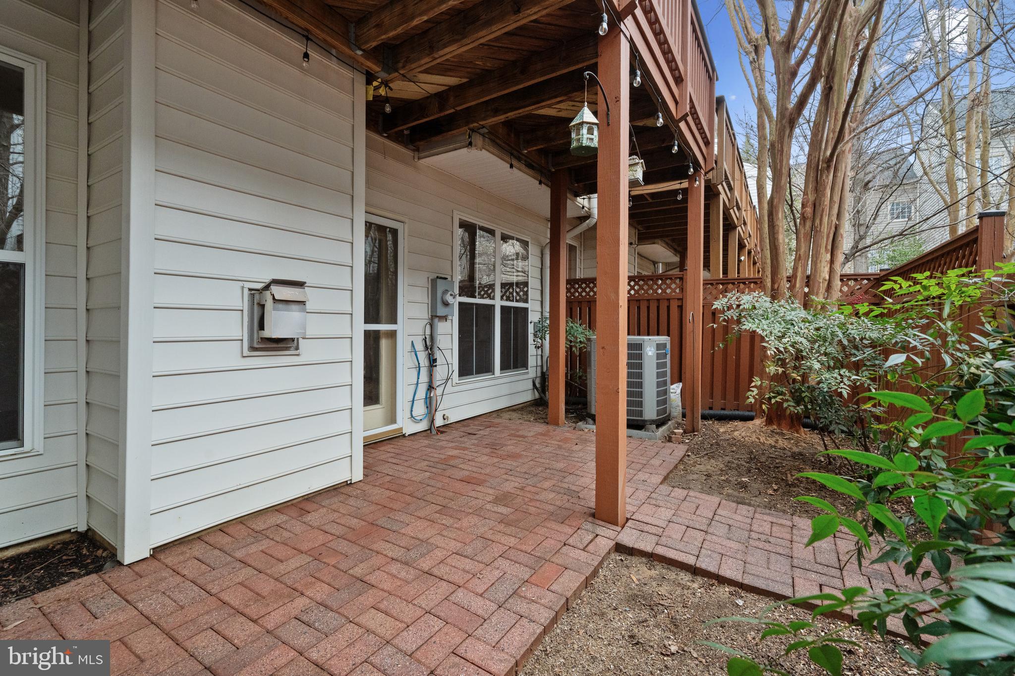 CAMERON STATION - Residential