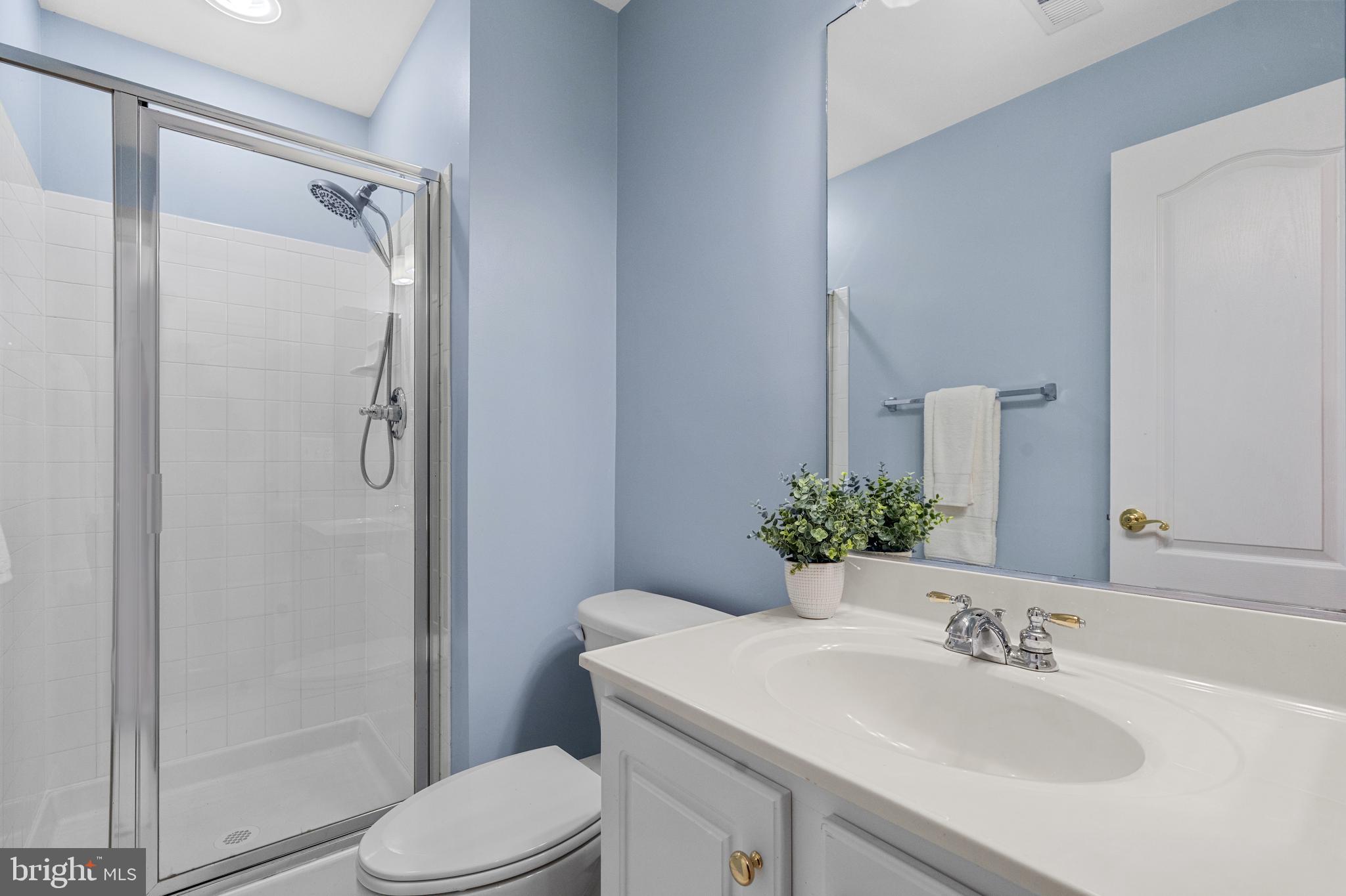 CAMERON STATION - Residential