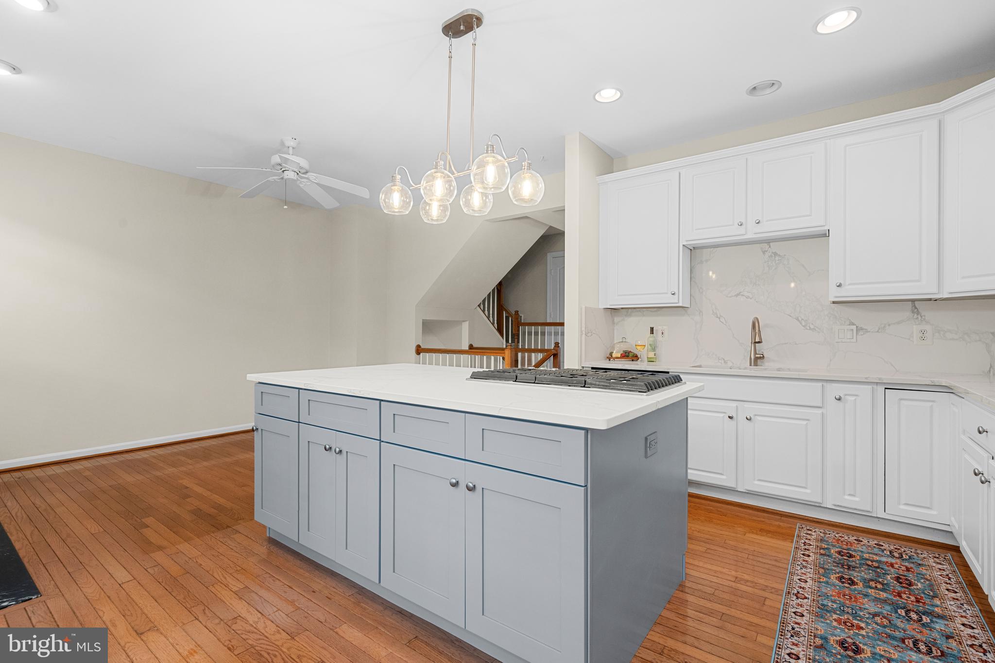 CAMERON STATION - Residential