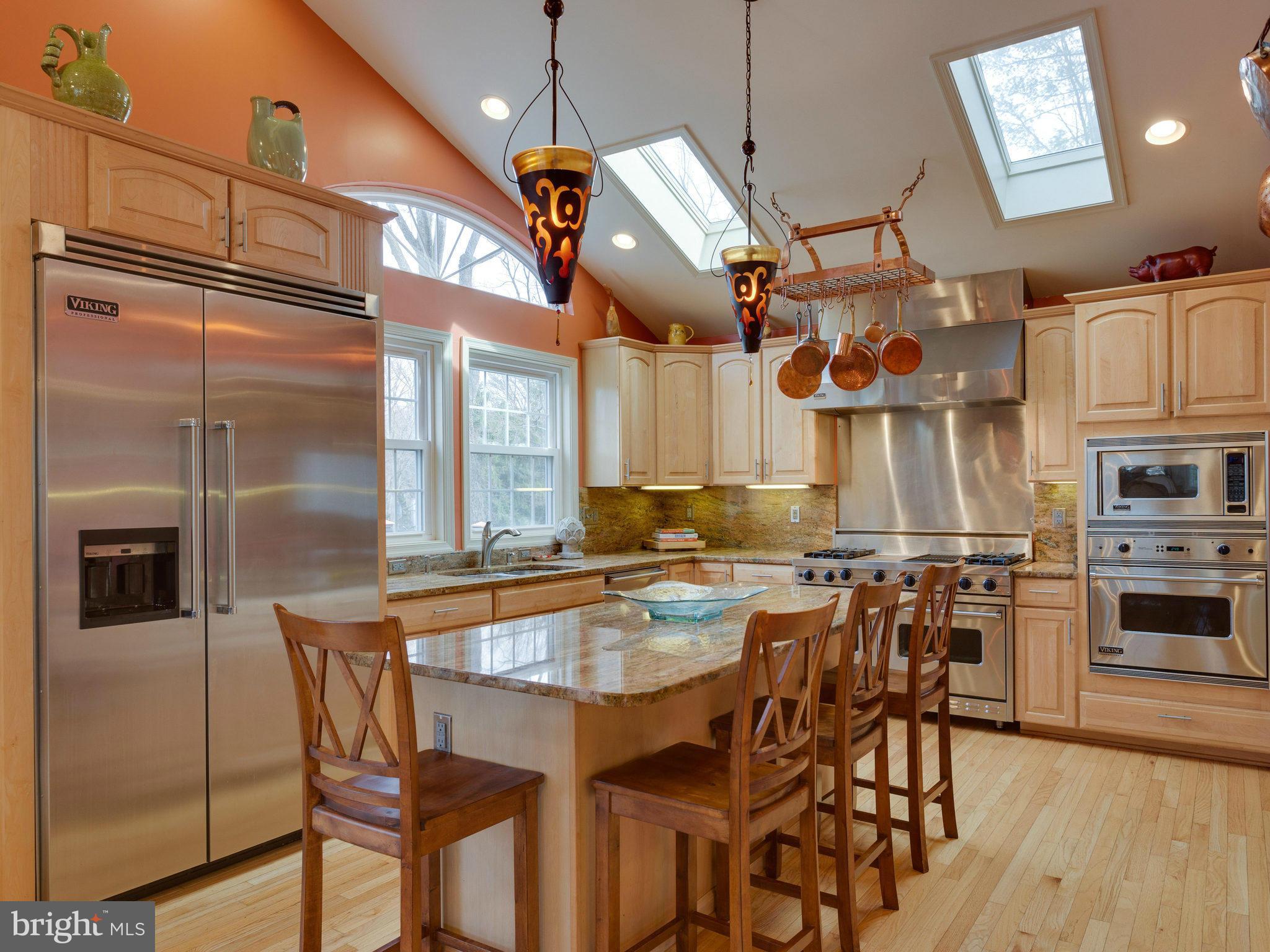 BARCROFT WOODS - Residential Lease