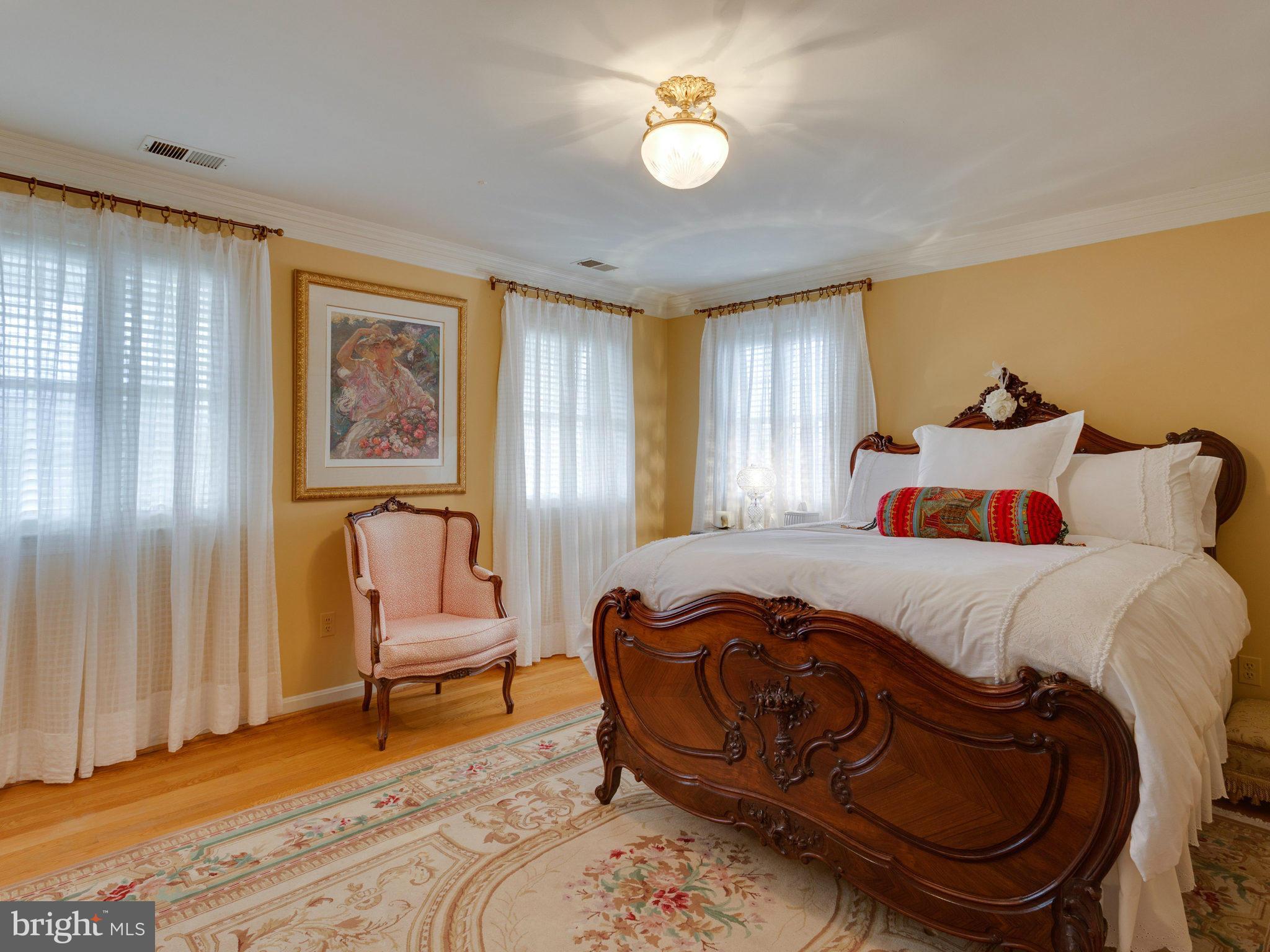 BARCROFT WOODS - Residential Lease