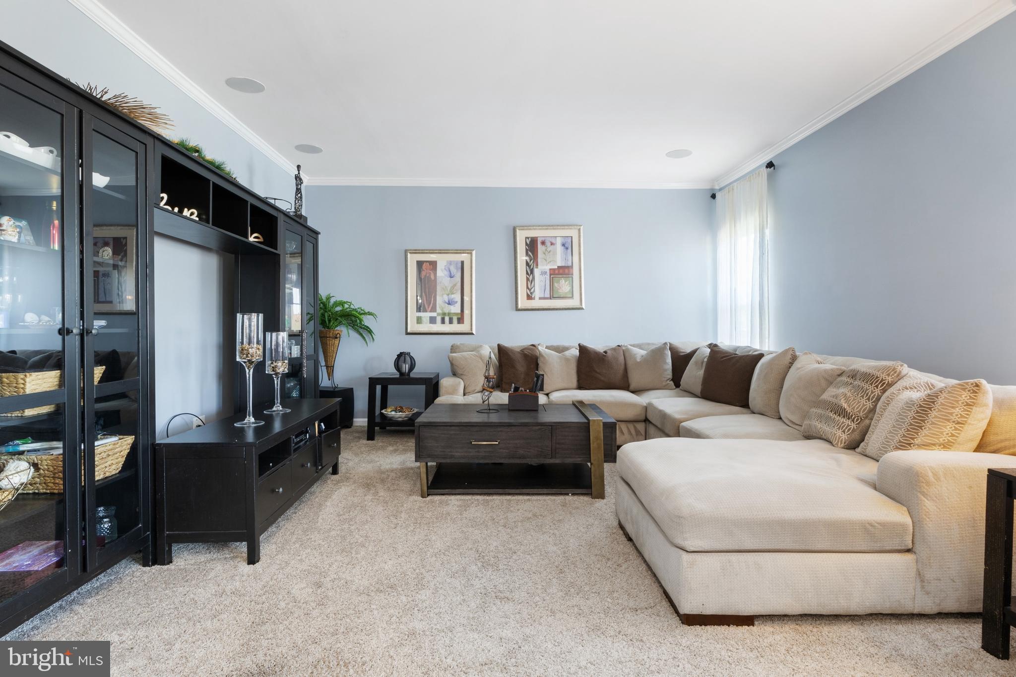 LOGANS RESERVE - Residential