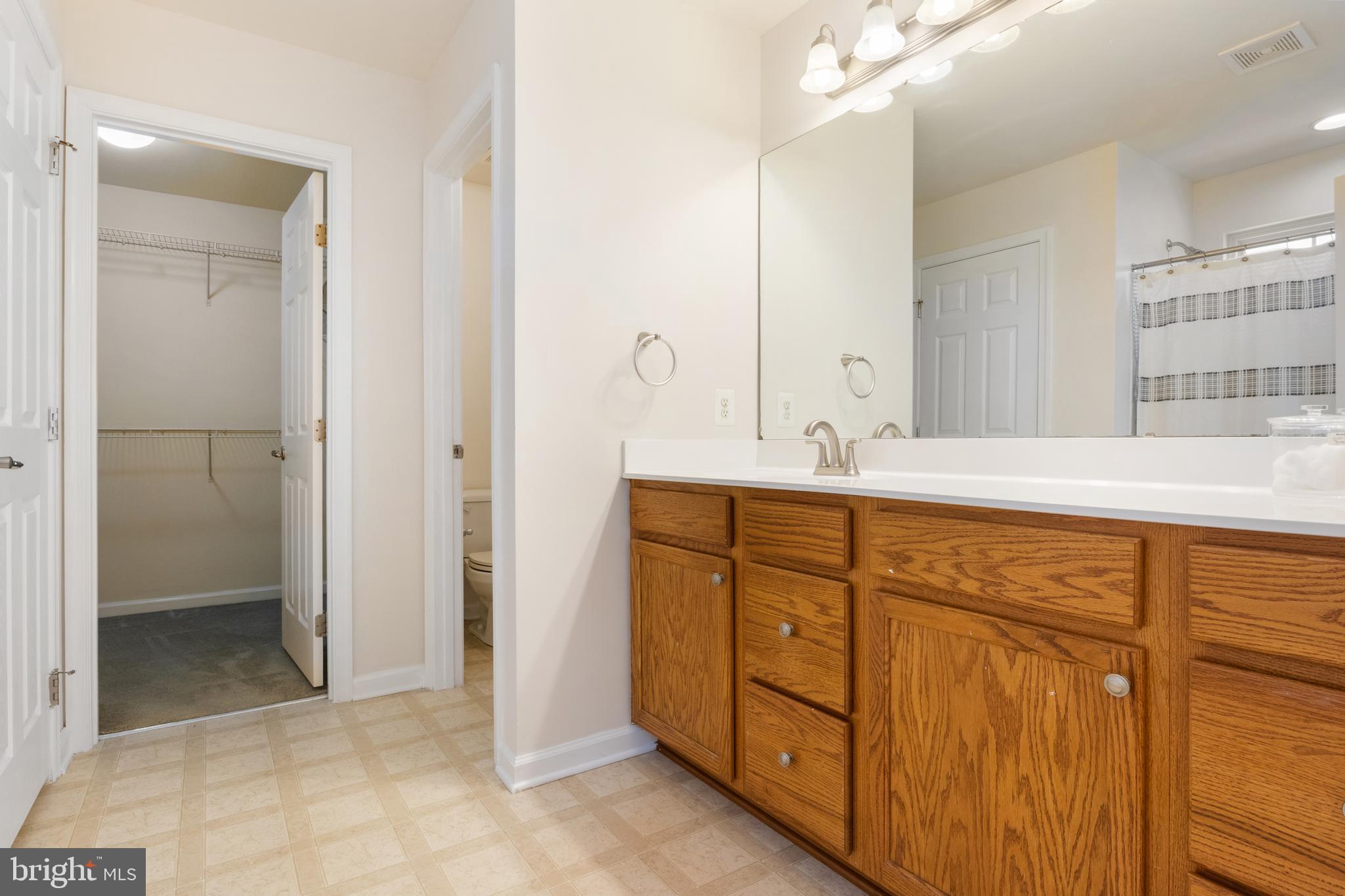 LOGANS RESERVE - Residential