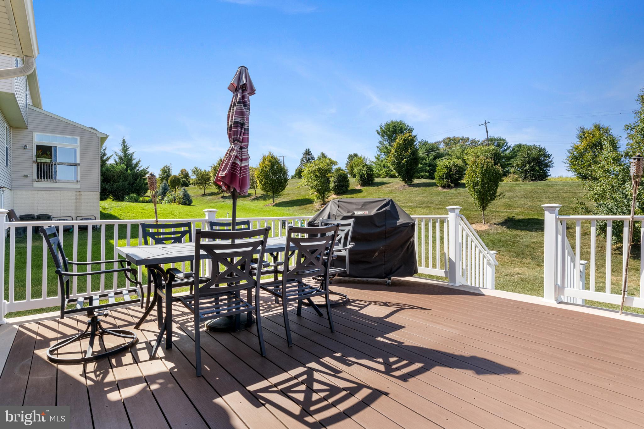 LOGANS RESERVE - Residential