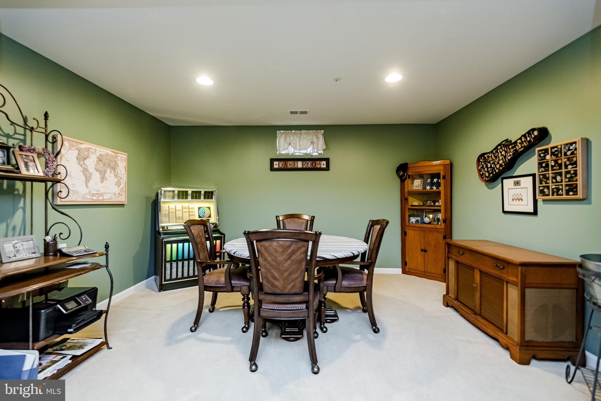 BROOKWOOD RUN - Residential