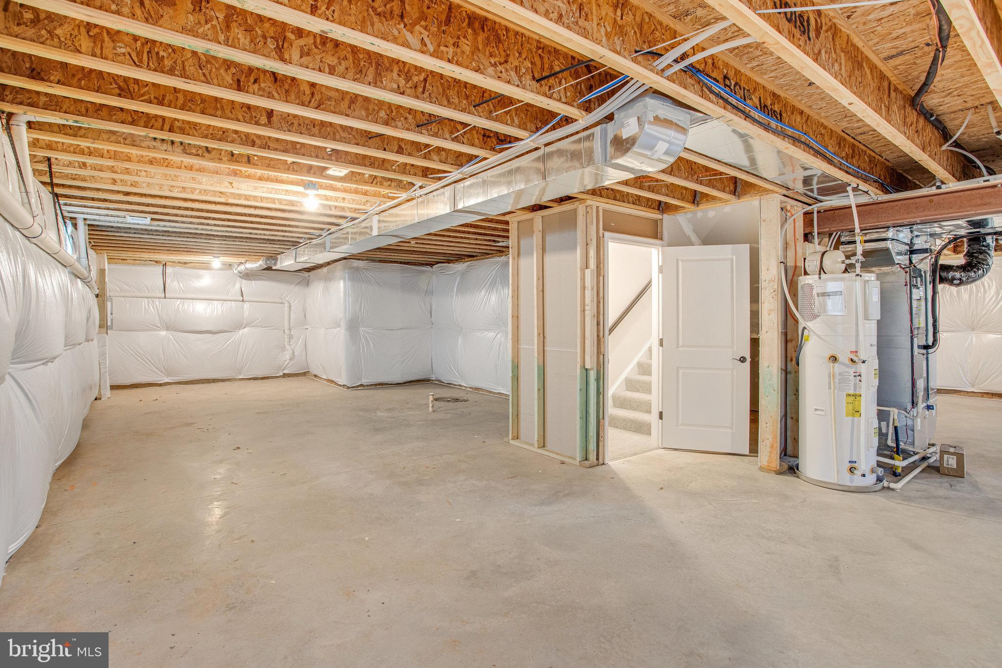 SEASONS AT ROUND MILL MEADOWS - Residential