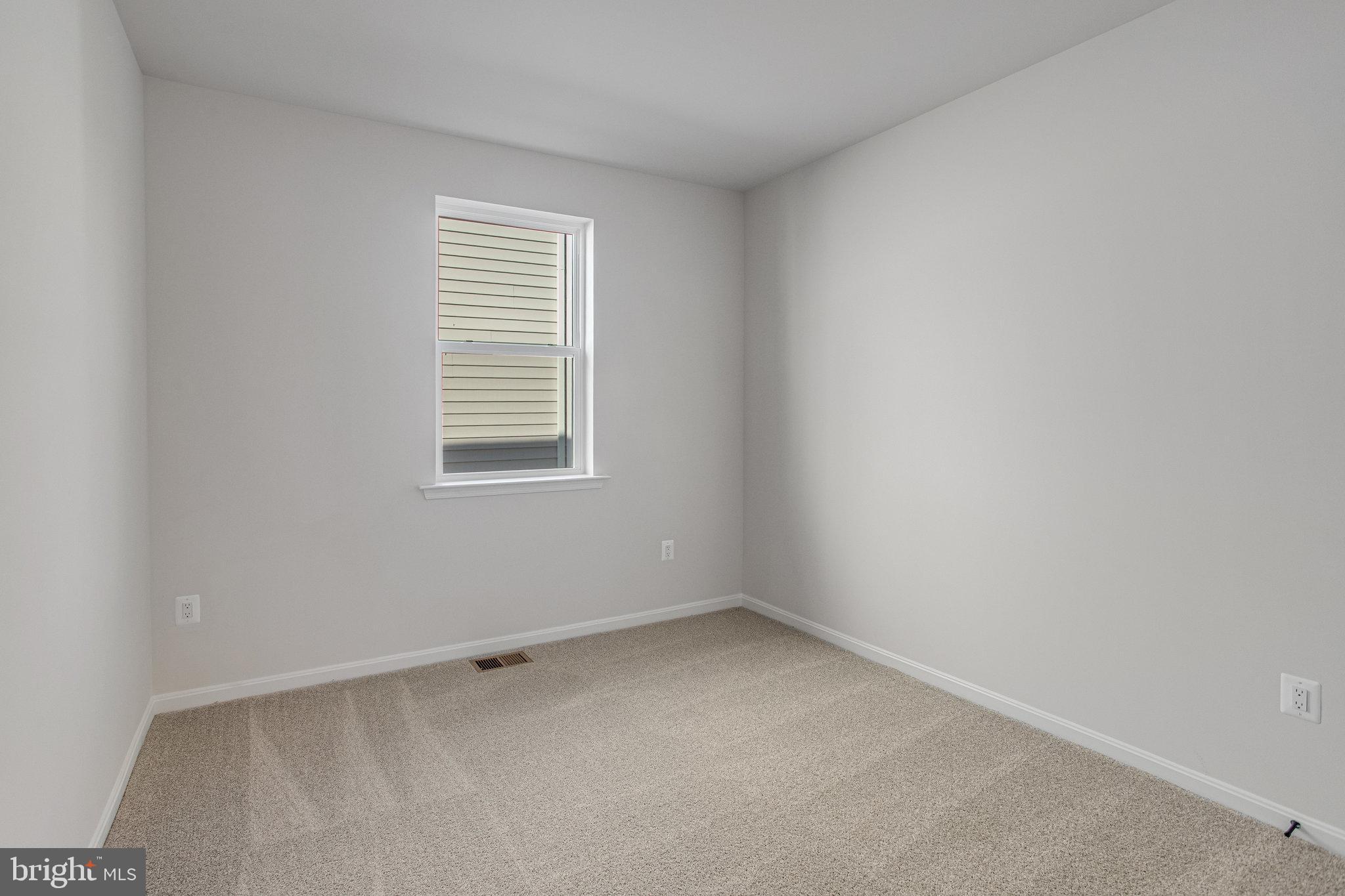 SEASONS AT ROUND MILL MEADOWS - Residential