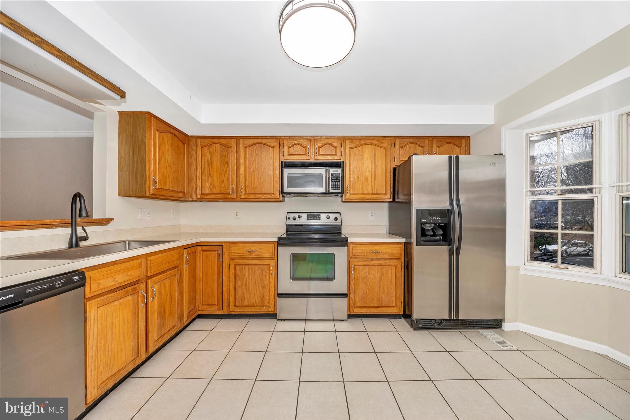 WATERSIDE - Residential Lease