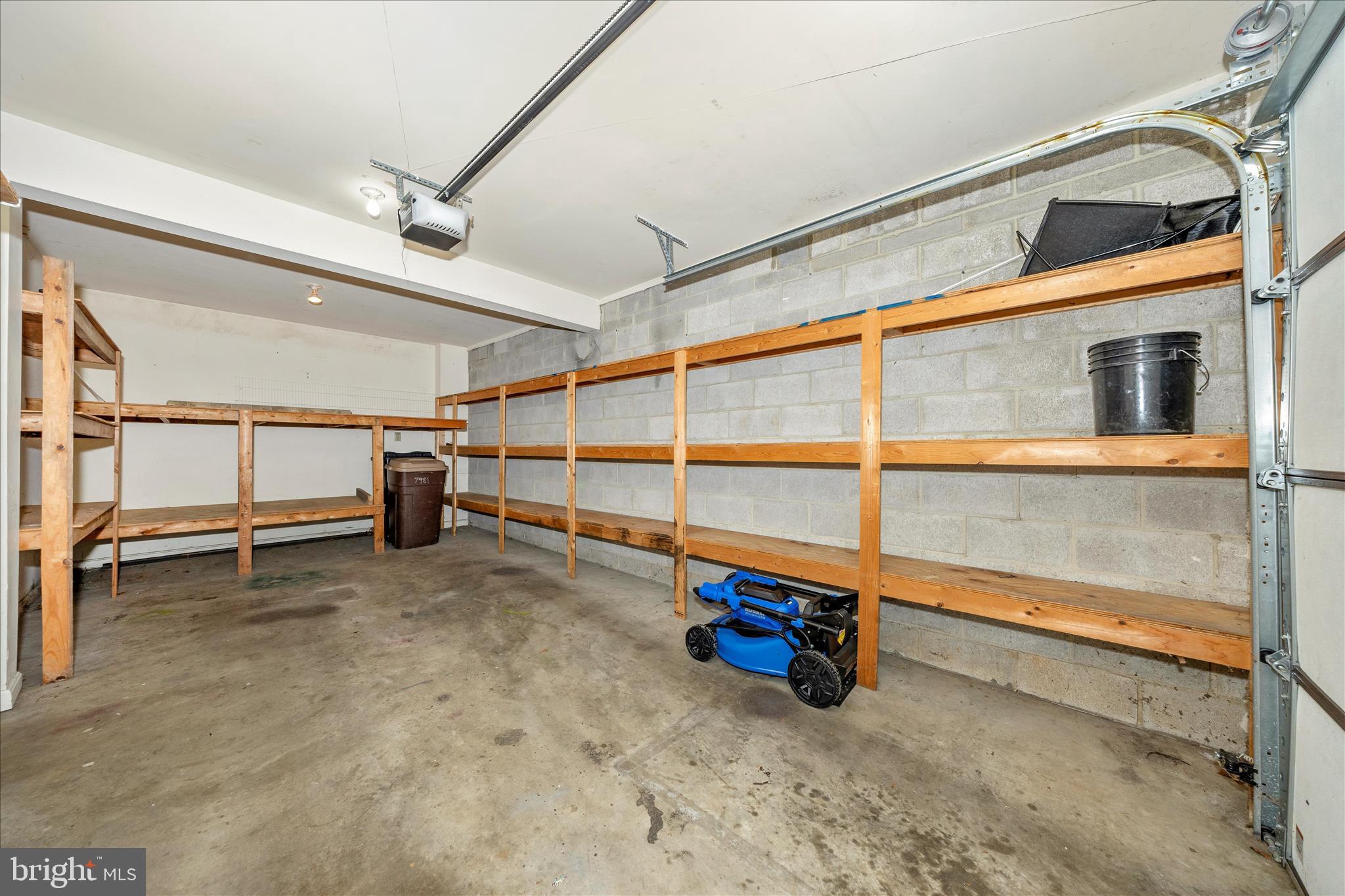 WATERSIDE - Residential Lease