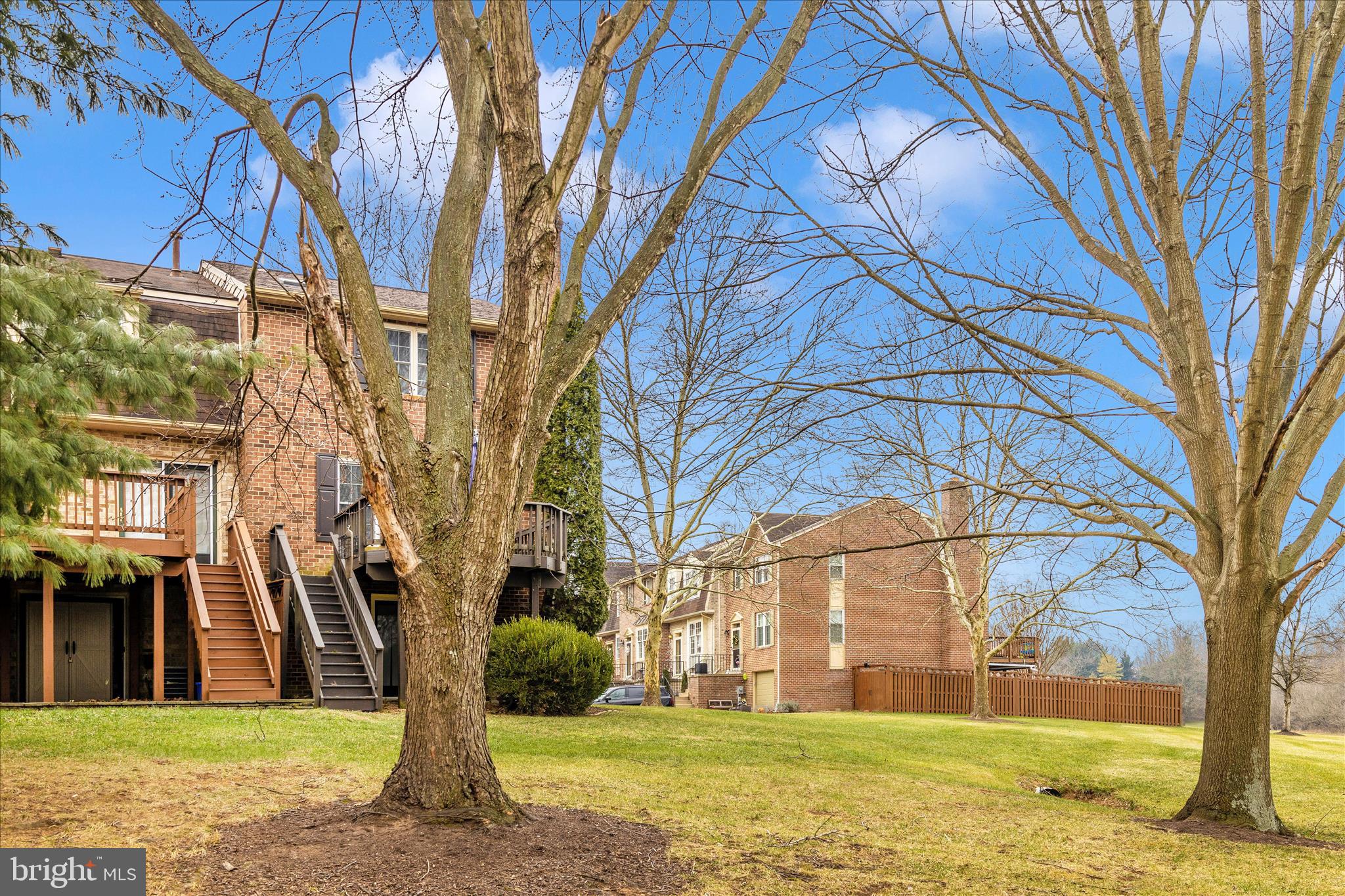 WATERSIDE - Residential Lease