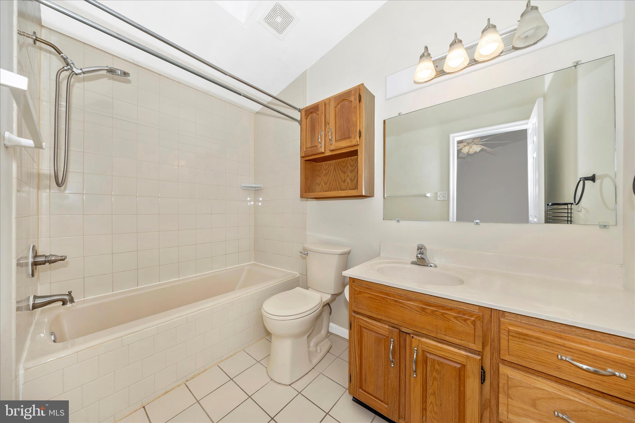 WATERSIDE - Residential Lease