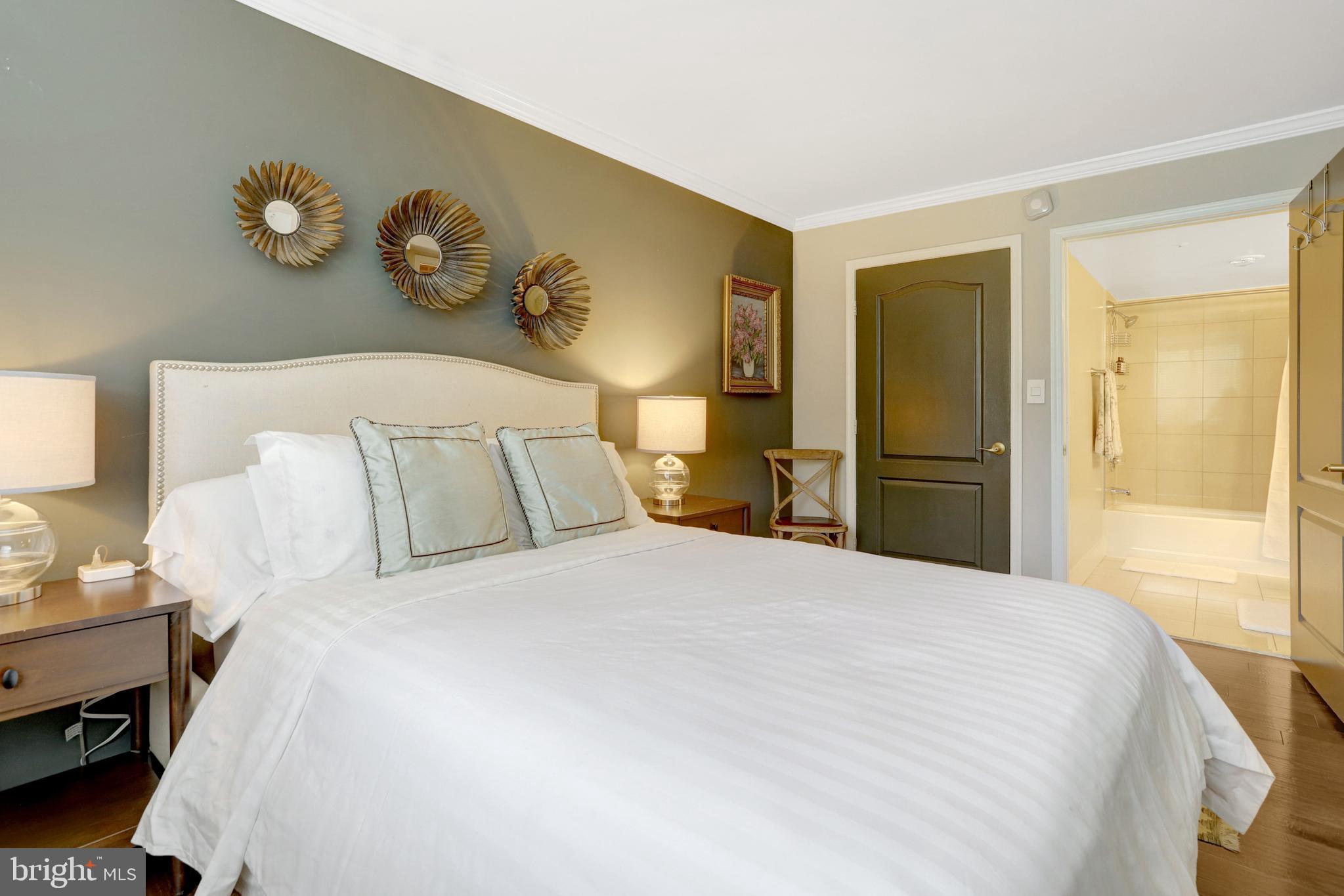 RENAISSANCE AT TYSONS - Residential