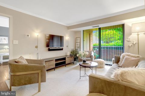Photo of 2230 George C Marshall Drive #305, FALLS CHURCH, VA 22043 (MLS # VAFX2298018)
