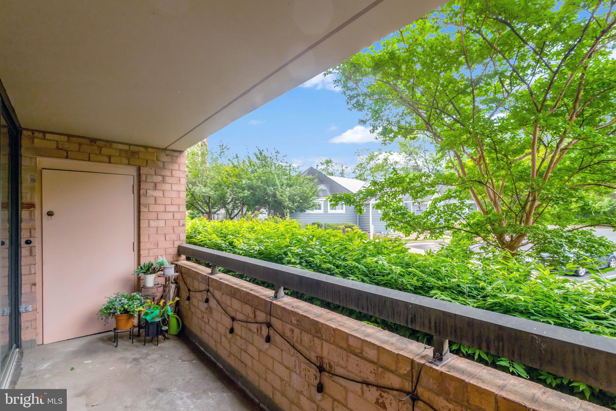 RENAISSANCE AT TYSONS - Residential