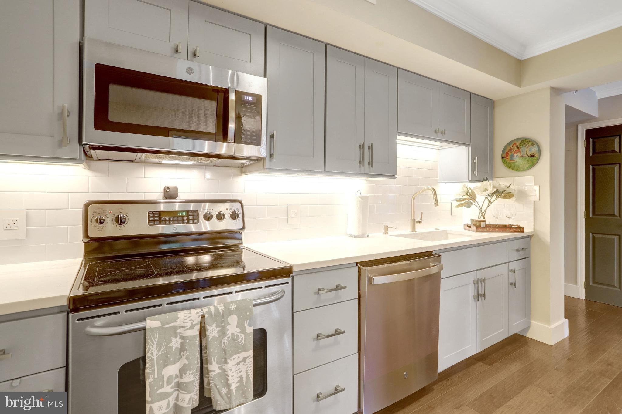 RENAISSANCE AT TYSONS - Residential