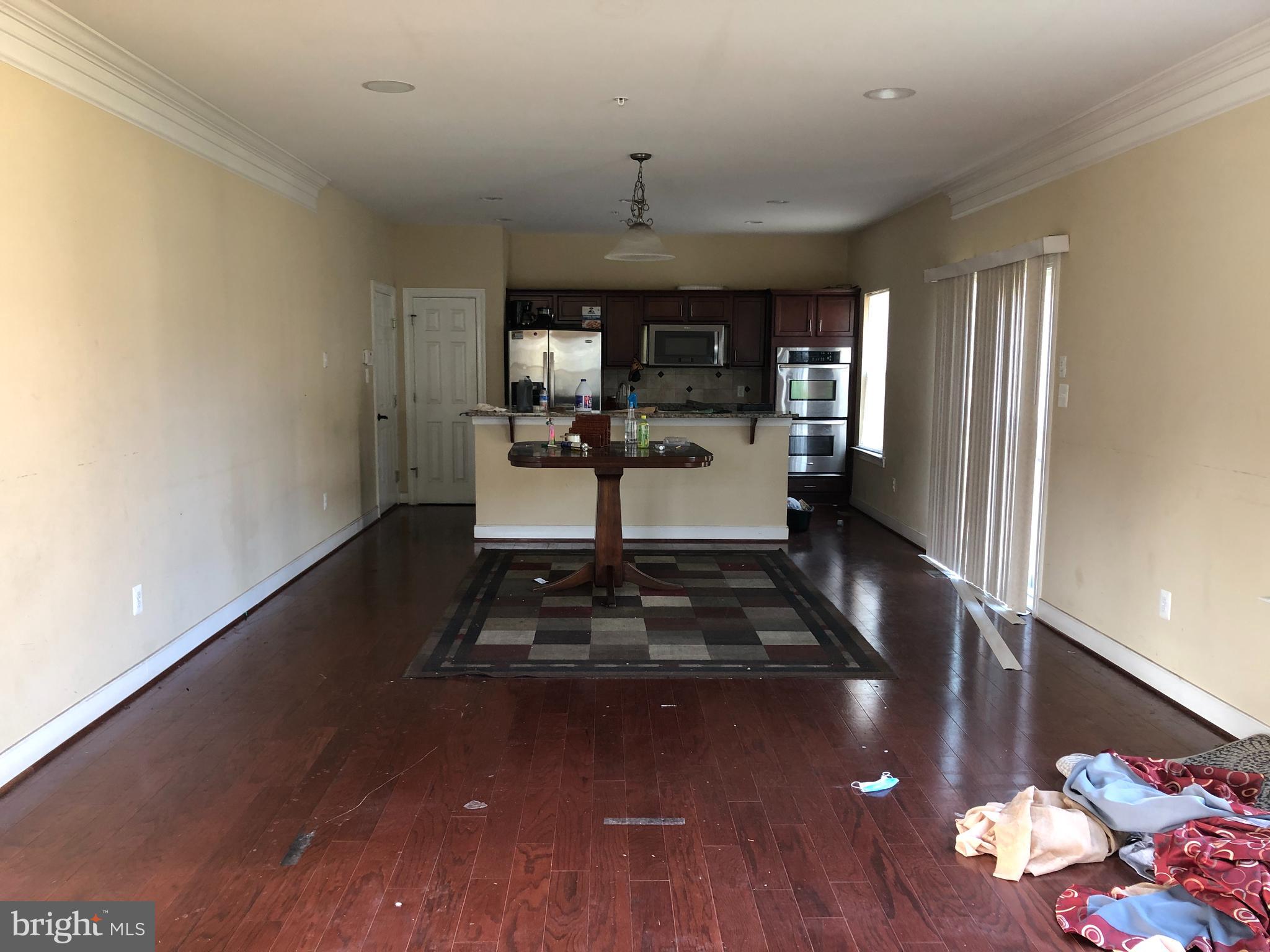 MIDDLETOWN WOODS - Residential