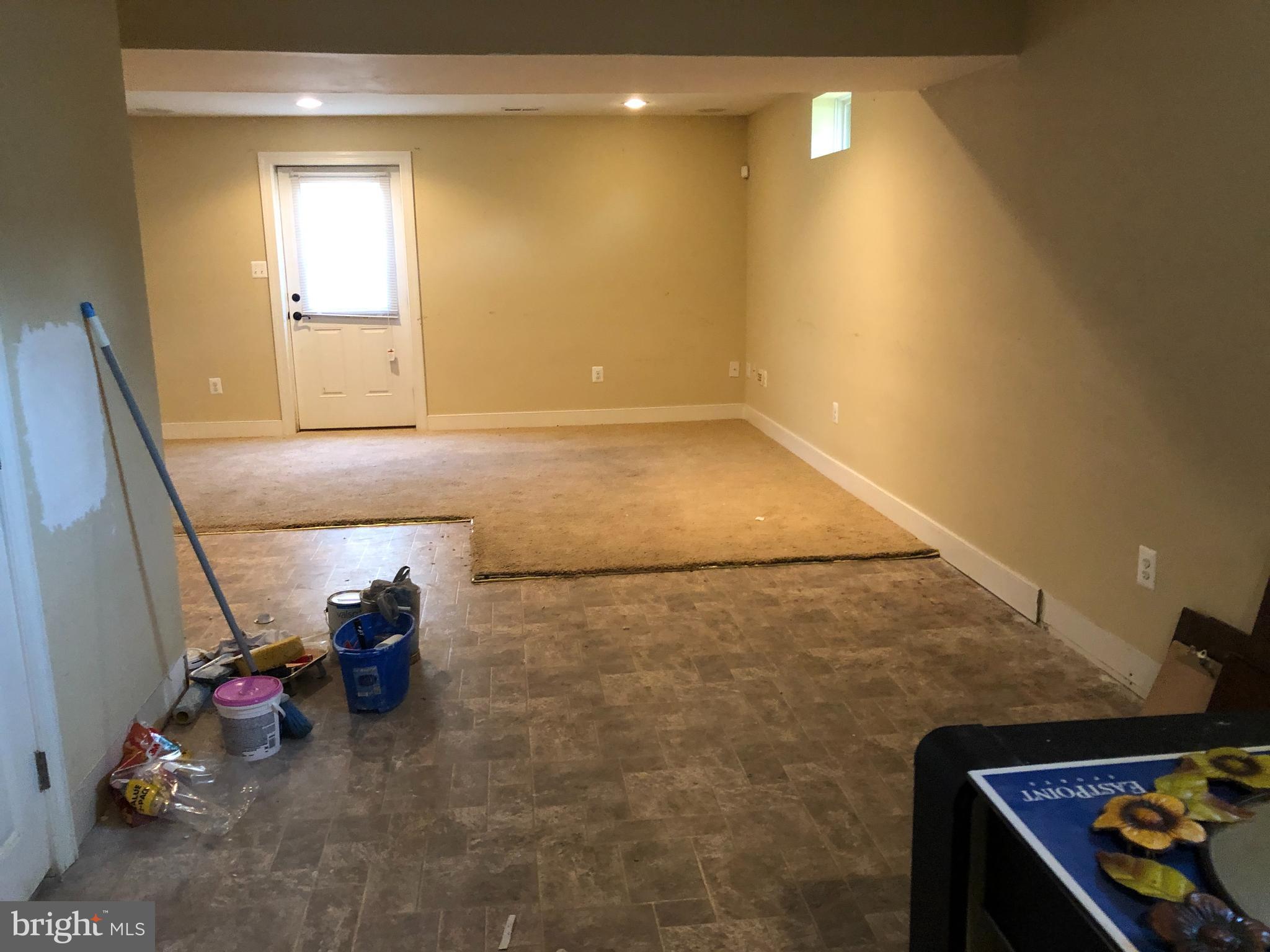 MIDDLETOWN WOODS - Residential