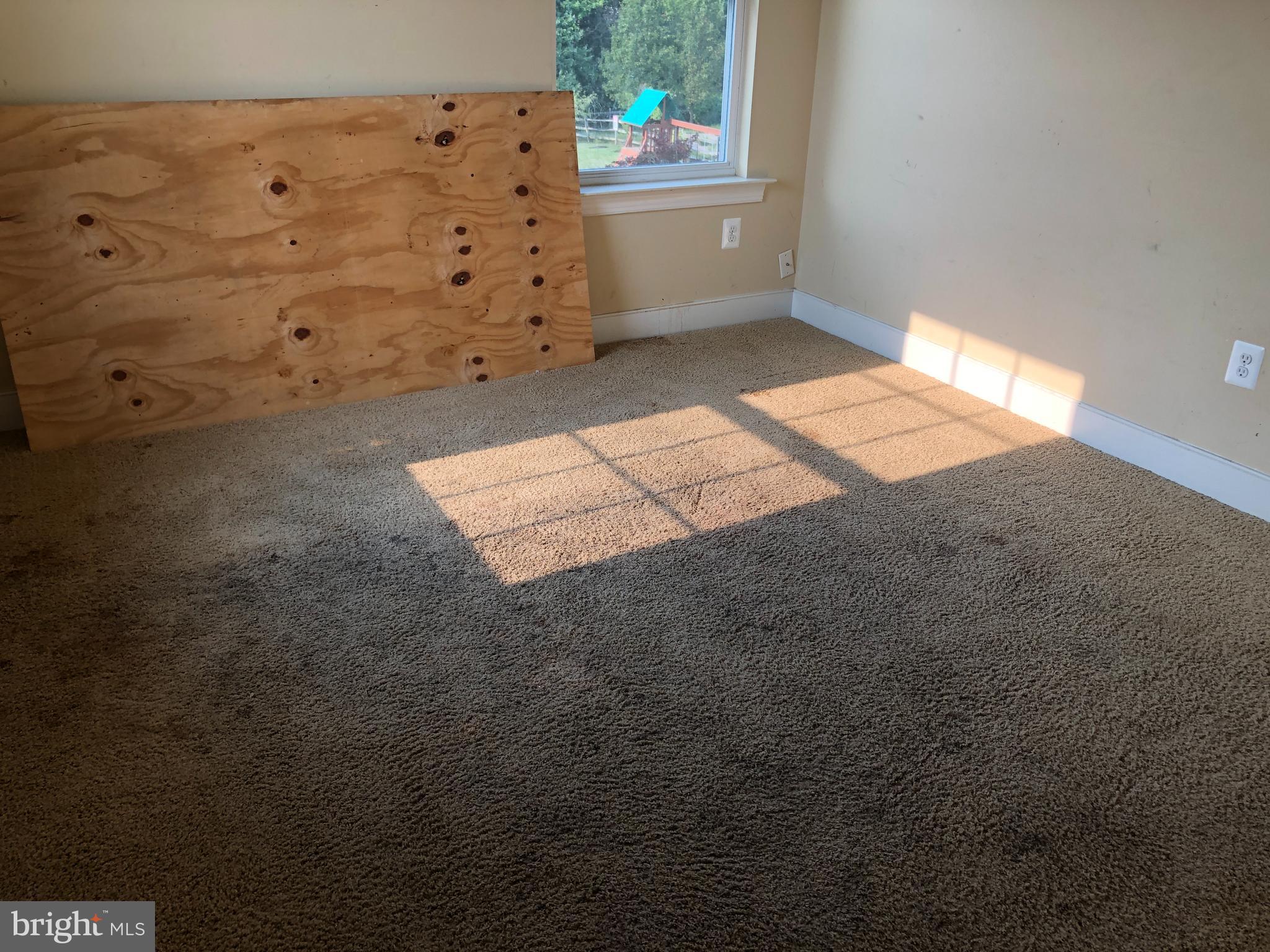 MIDDLETOWN WOODS - Residential