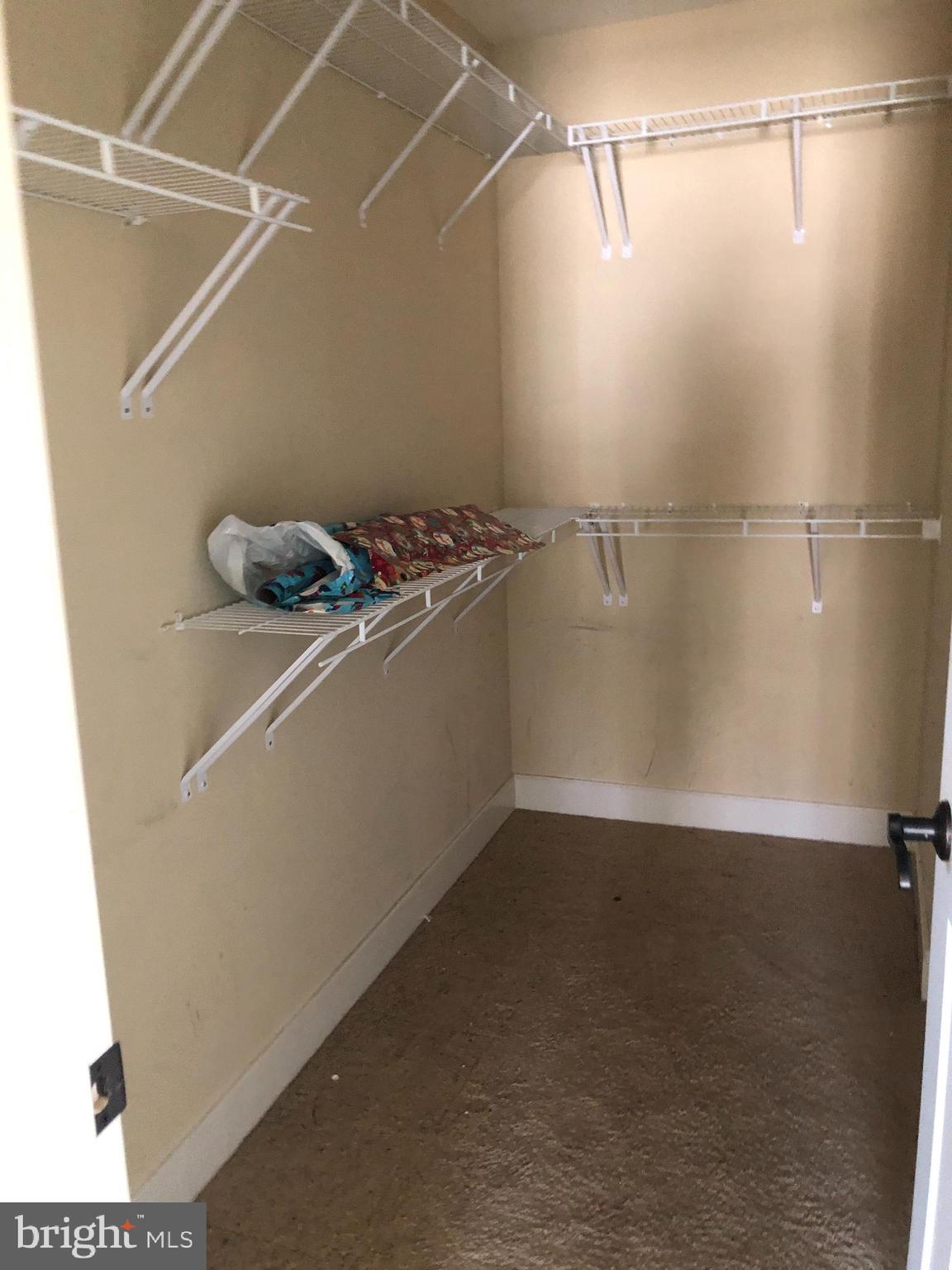 MIDDLETOWN WOODS - Residential